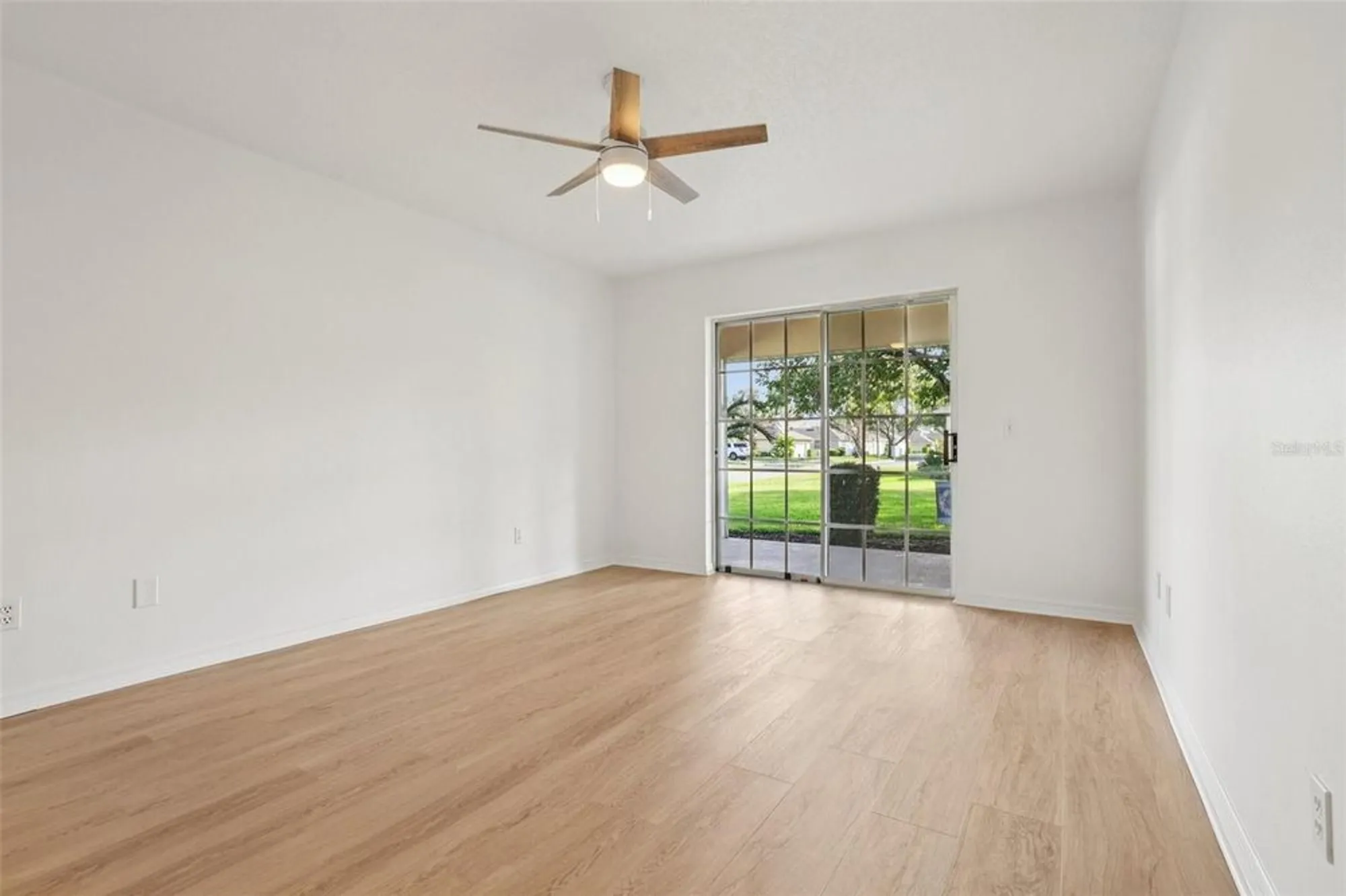 Property Slideshow image 20 of 41 | 512 juniper way, Tavares, FL, 32778