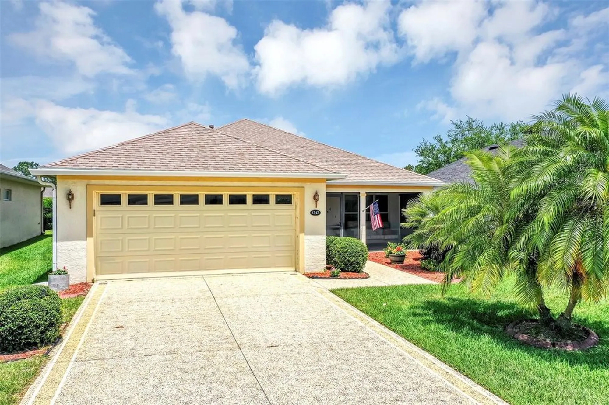 Property Slideshow image 2 of 49 | 4347 arlington ridge blvd, Leesburg, FL, 34748