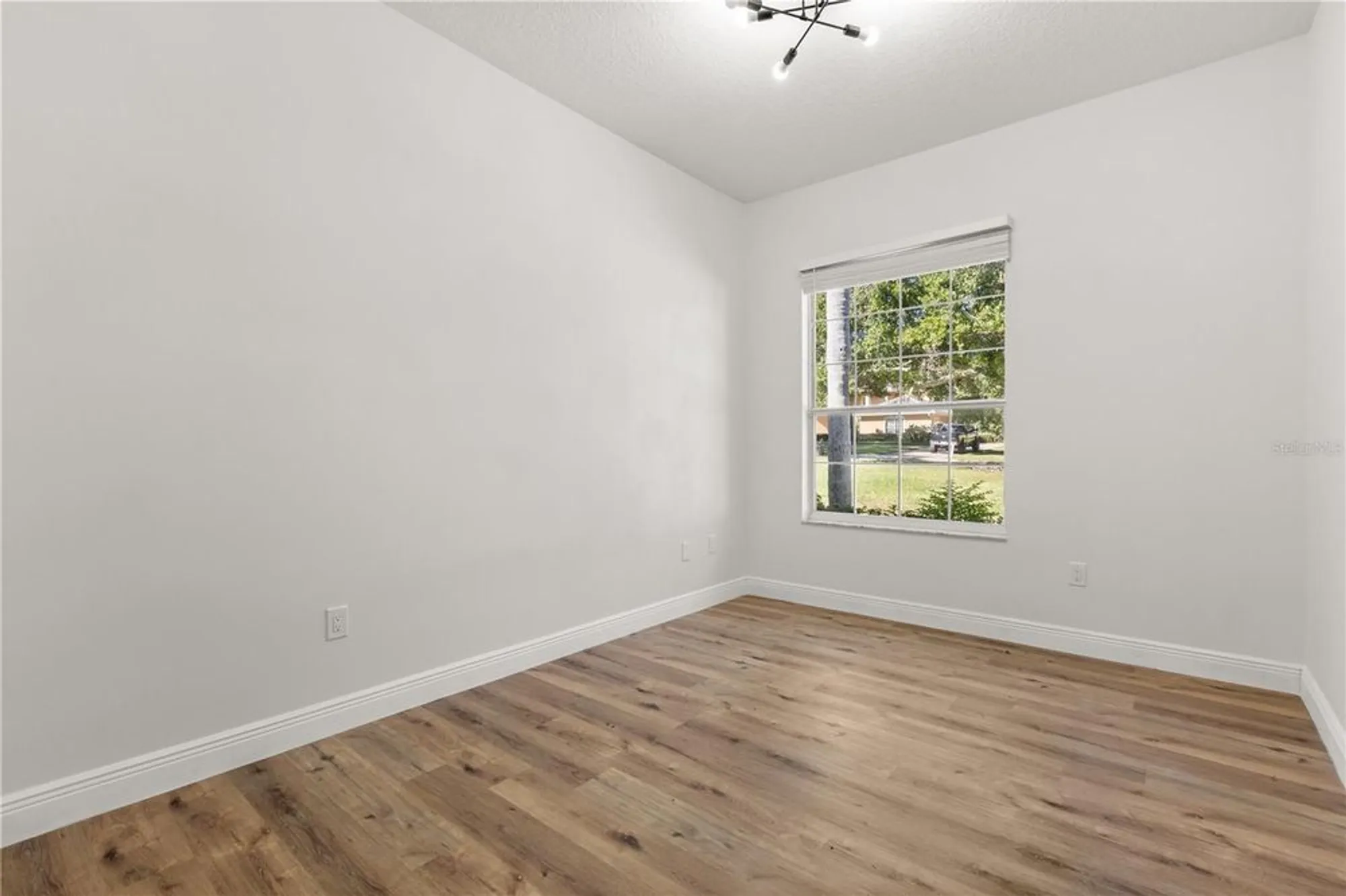 Property Slideshow image 32 of 42 | 39634 harbor hills blvd, Lady Lake, FL, 32159