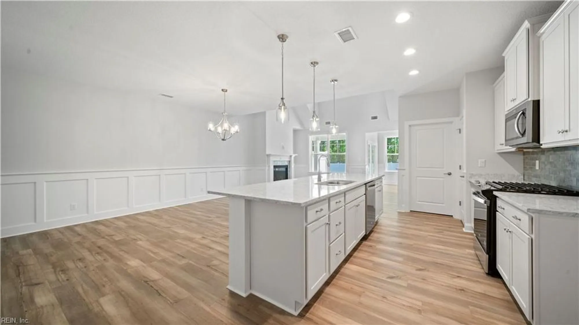 Property Slideshow image 8 of 38 | 4728 mahogany run, Chesapeake, VA, 23321