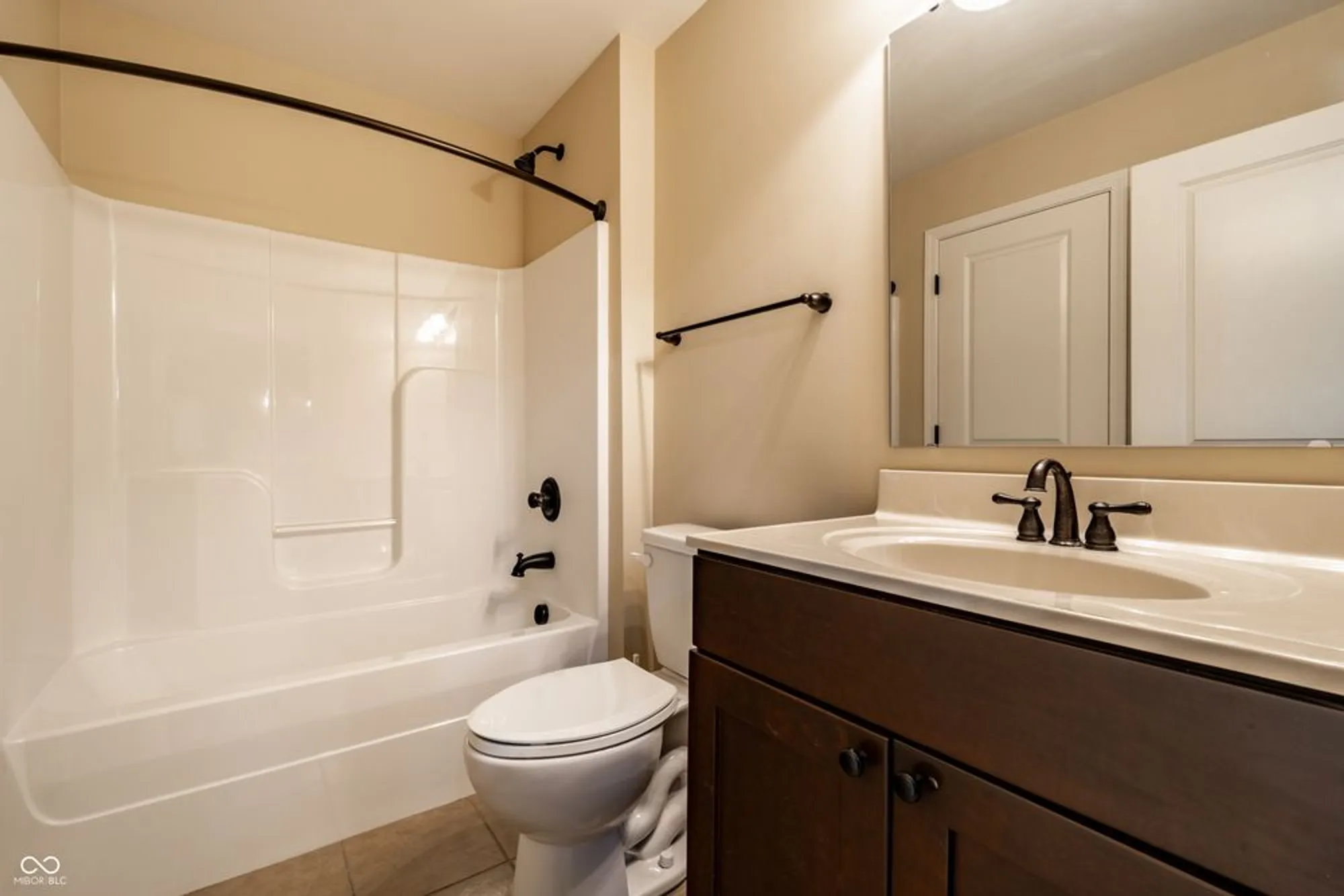 Property Slideshow image 27 of 36 | 489 firefly ln, Carmel, IN, 46032