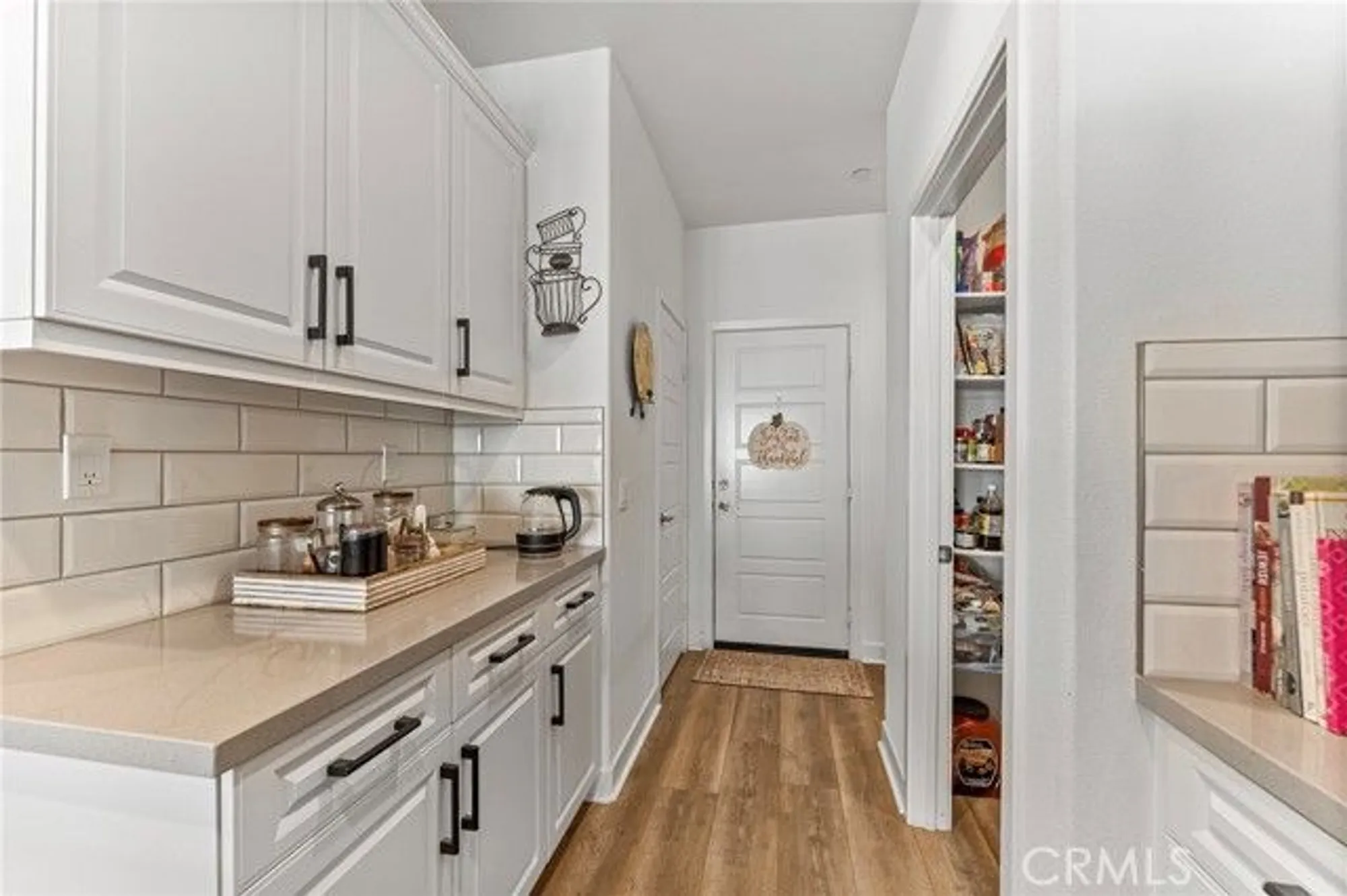 Property Slideshow image 20 of 40 | 1656 spring run ln, Beaumont, CA, 92223