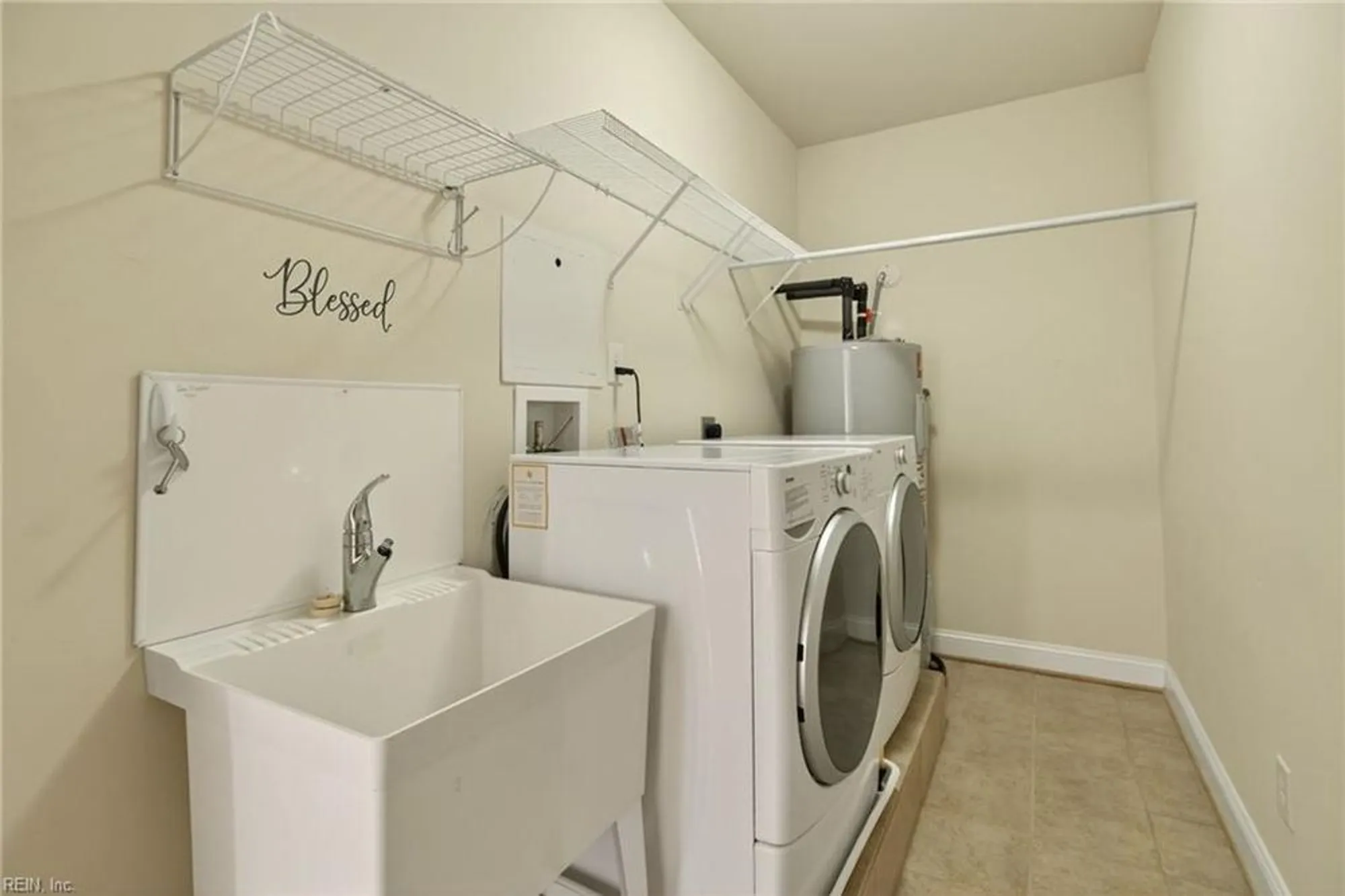 Property Slideshow image 30 of 46 | 4312 pond st, Williamsburg, VA, 23188