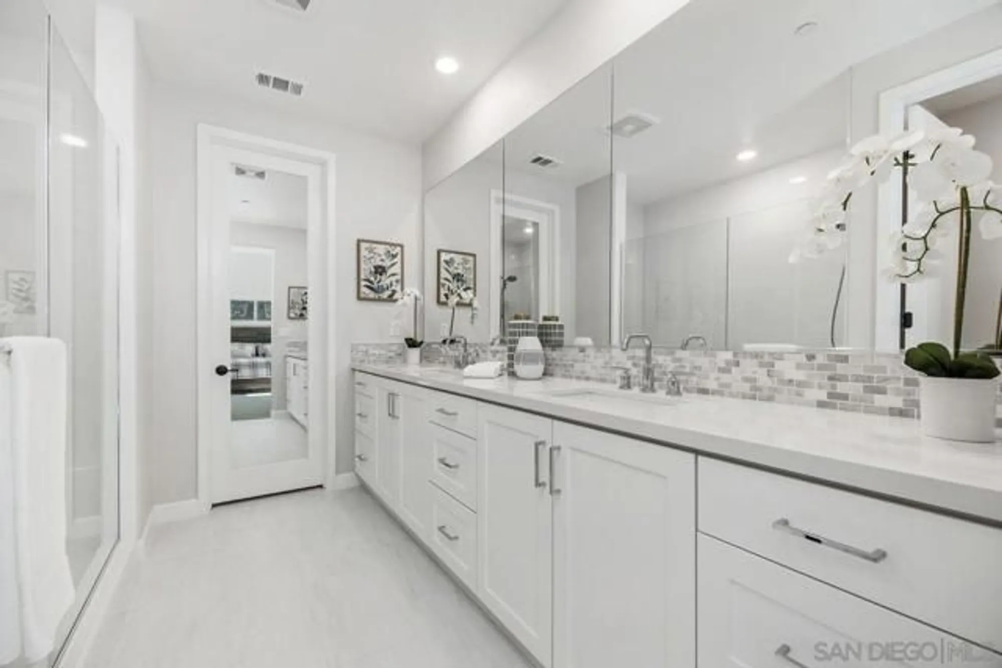 Property Slideshow image 19 of 37 | 12609 elizabeth way, San Diego, CA, 92129