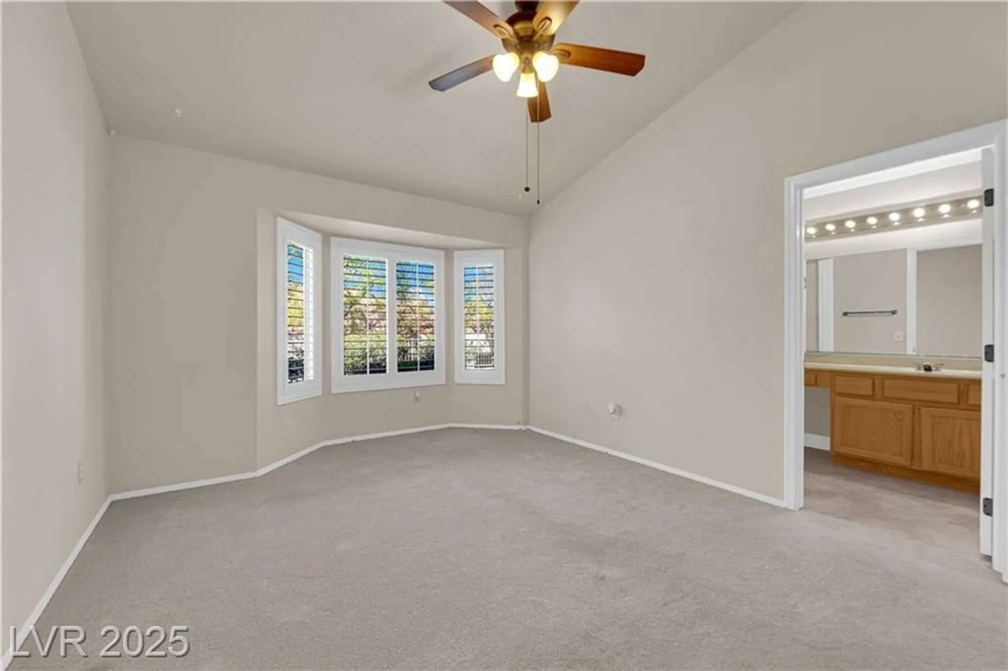 Property Slideshow image 15 of 20 | 8620 prairie hill dr, Las Vegas, NV, 89134