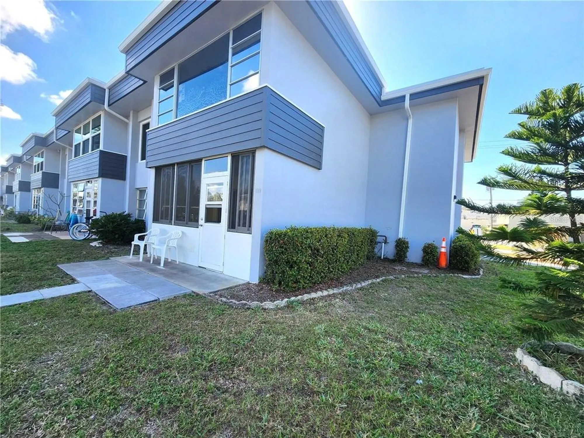 Property Slideshow image 30 of 31 | 21320 brinson ave apt 109, Port Charlotte, FL, 33952