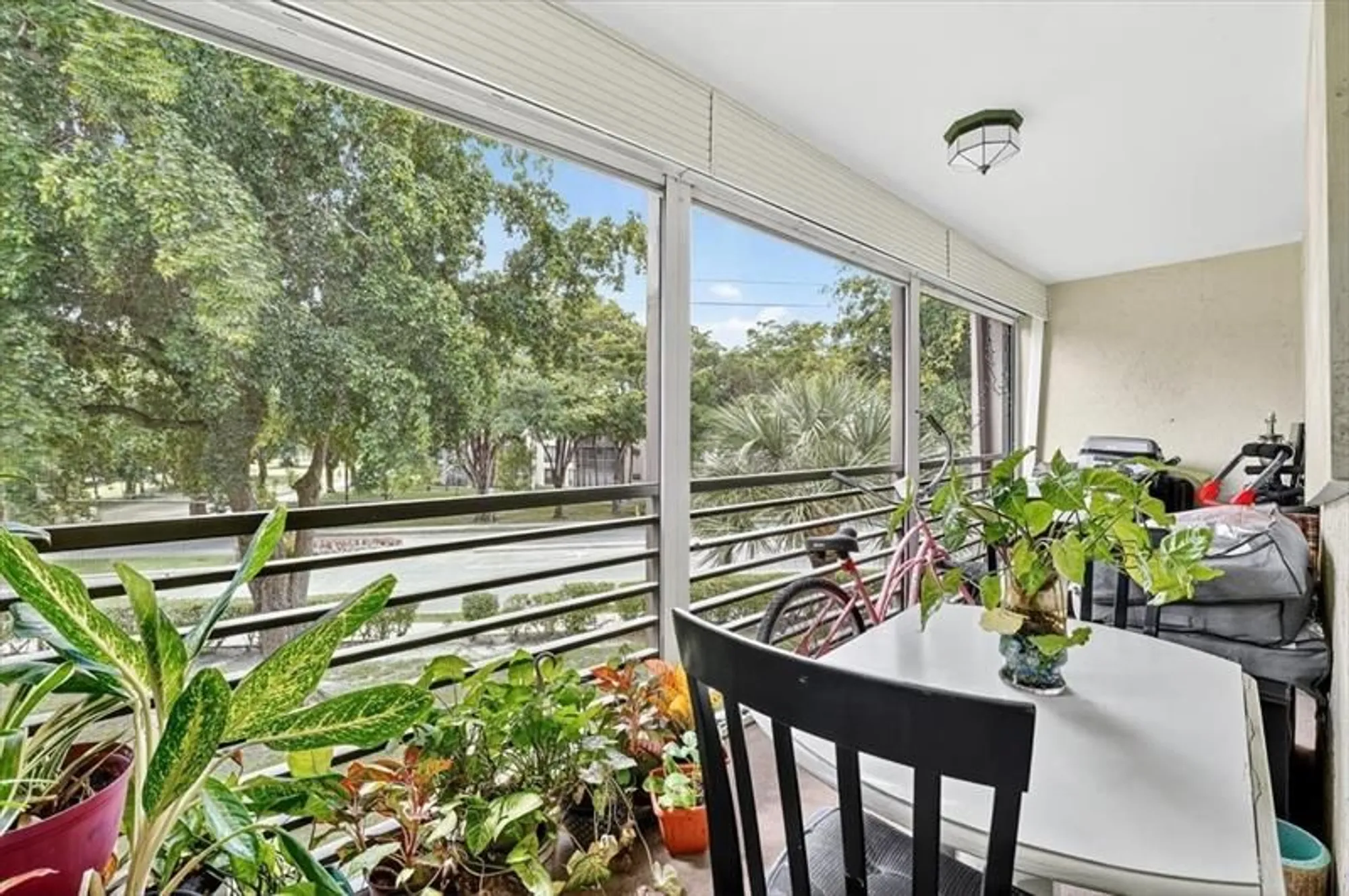 Property Slideshow image 25 of 30 | 7950 w mcnab rd apt 302, Tamarac, FL, 33321