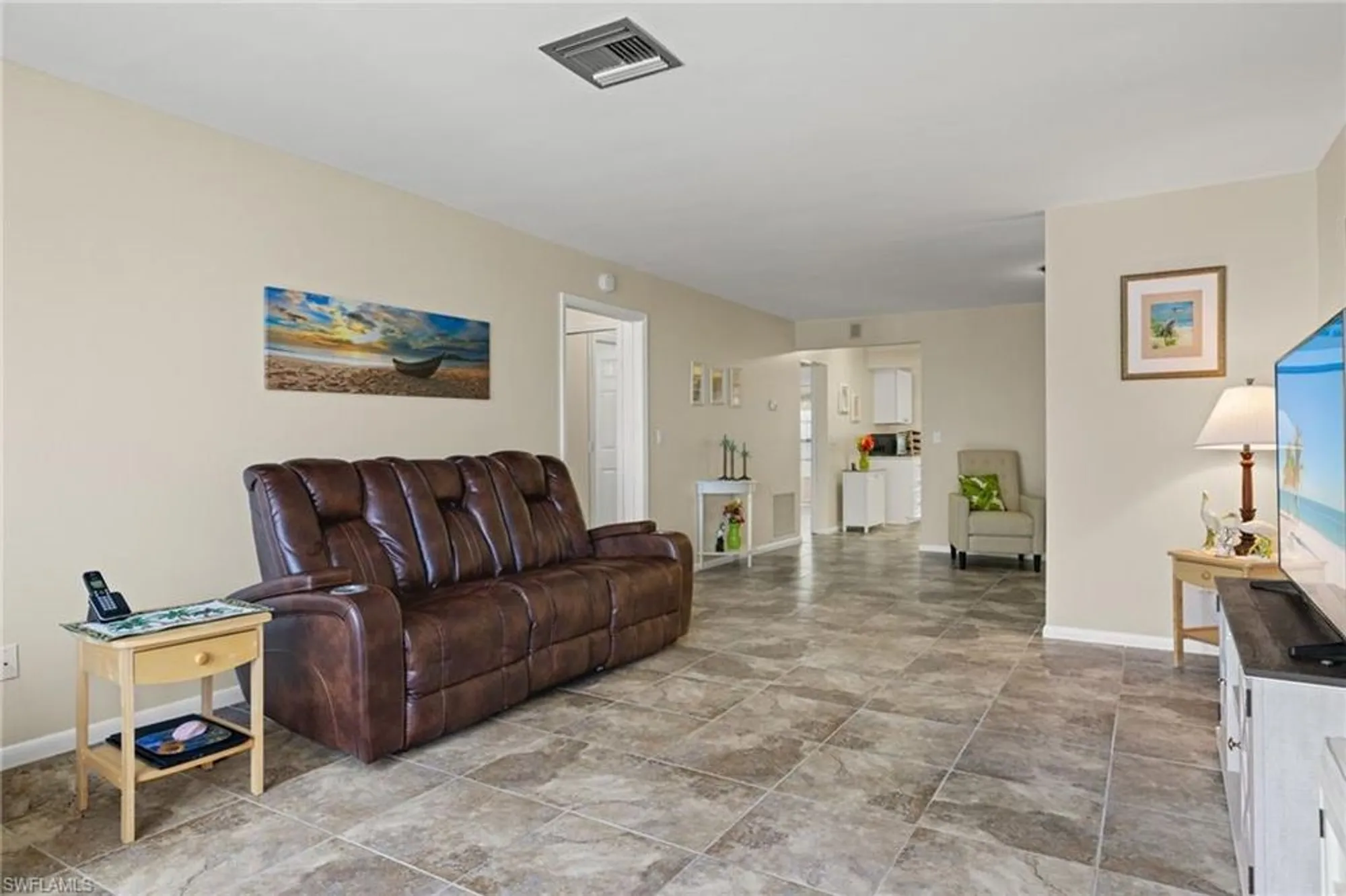 Property Slideshow image 5 of 27 | 1340 s brandywine cir apt 3, Fort Myers, FL, 33919
