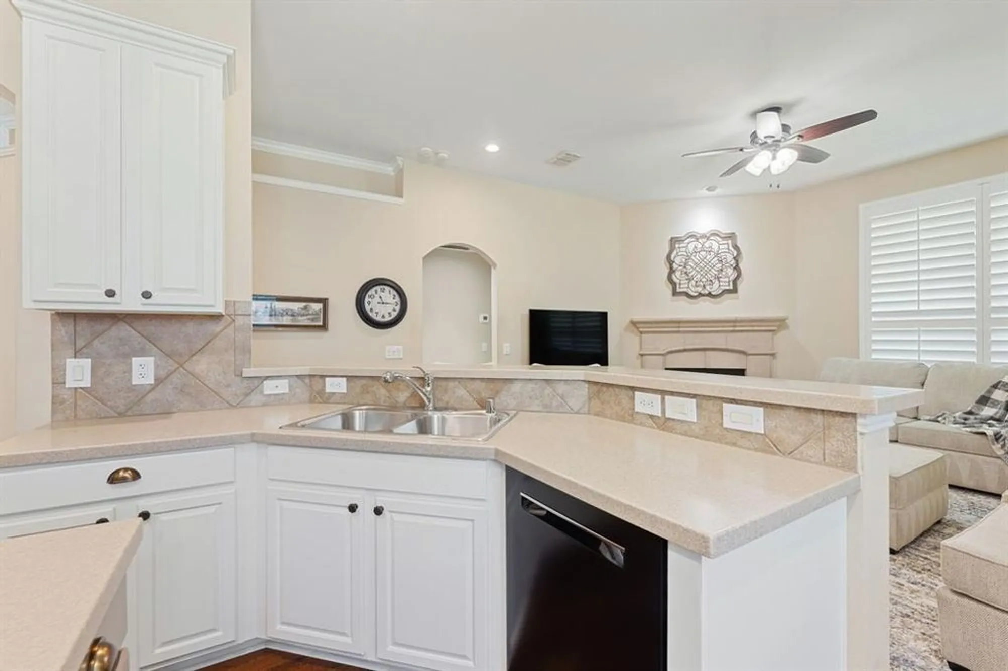 Property Slideshow image 17 of 36 | 900 medinah dr, Fairview, TX, 75069