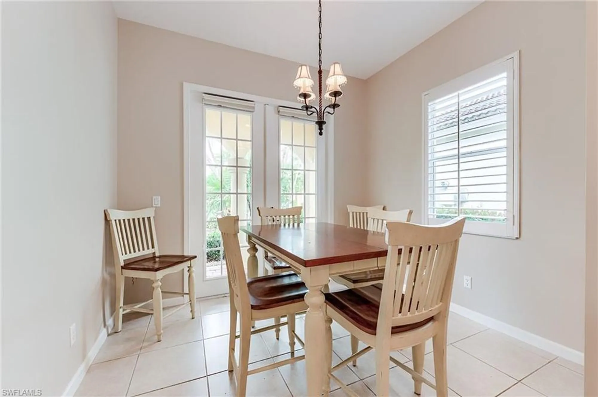 Property Slideshow image 16 of 38 | 3180 bramble cove ct, Fort Myers, FL, 33905