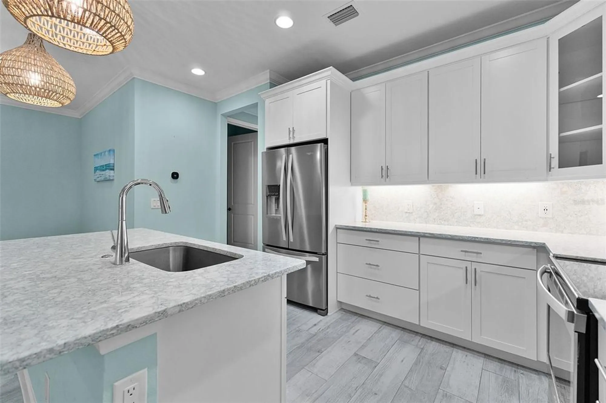 Property Slideshow image 9 of 40 | 867 bama breeze dr, Daytona Beach, FL, 32124