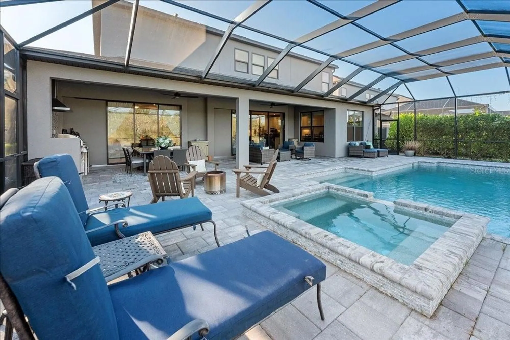 Property Slideshow image 4 of 86 | 10215 milky way cir, Sarasota, FL, 34241