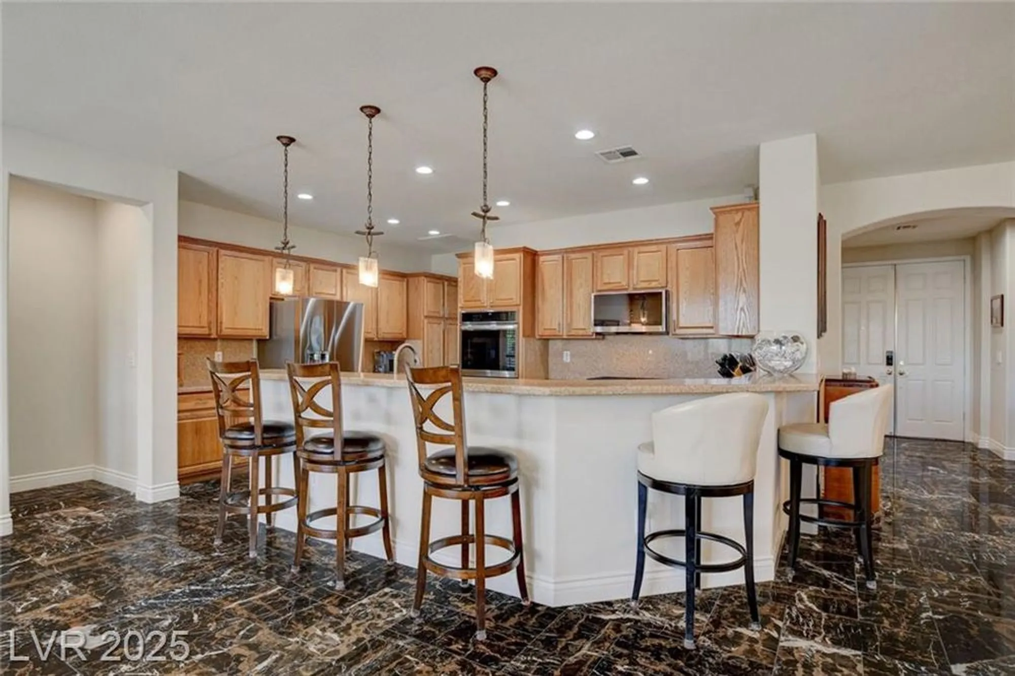 Property Slideshow image 28 of 47 | 10237 andante ct, Las Vegas, NV, 89135