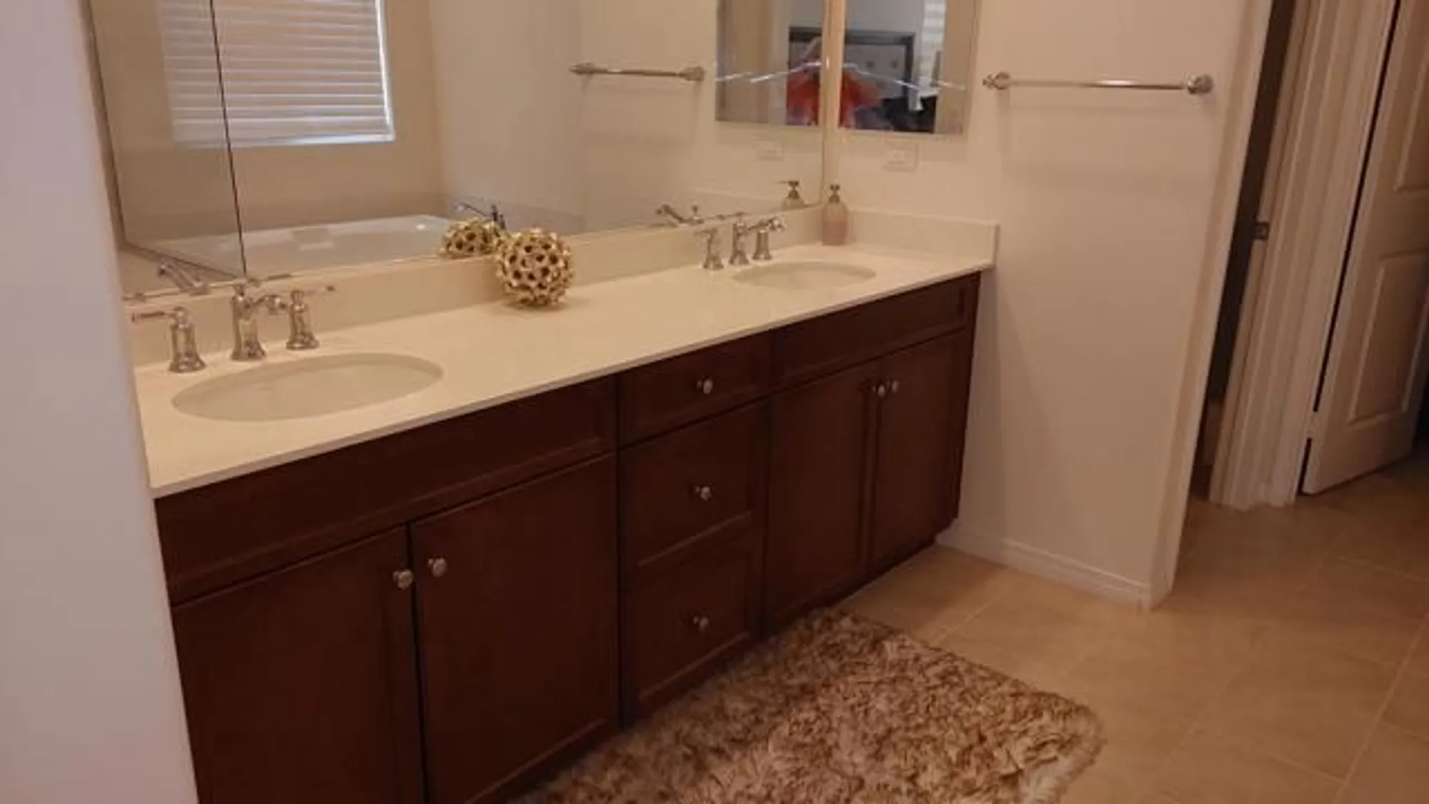 Property Slideshow image 11 of 34 | 85549 veneto ln, Indio, CA, 92203