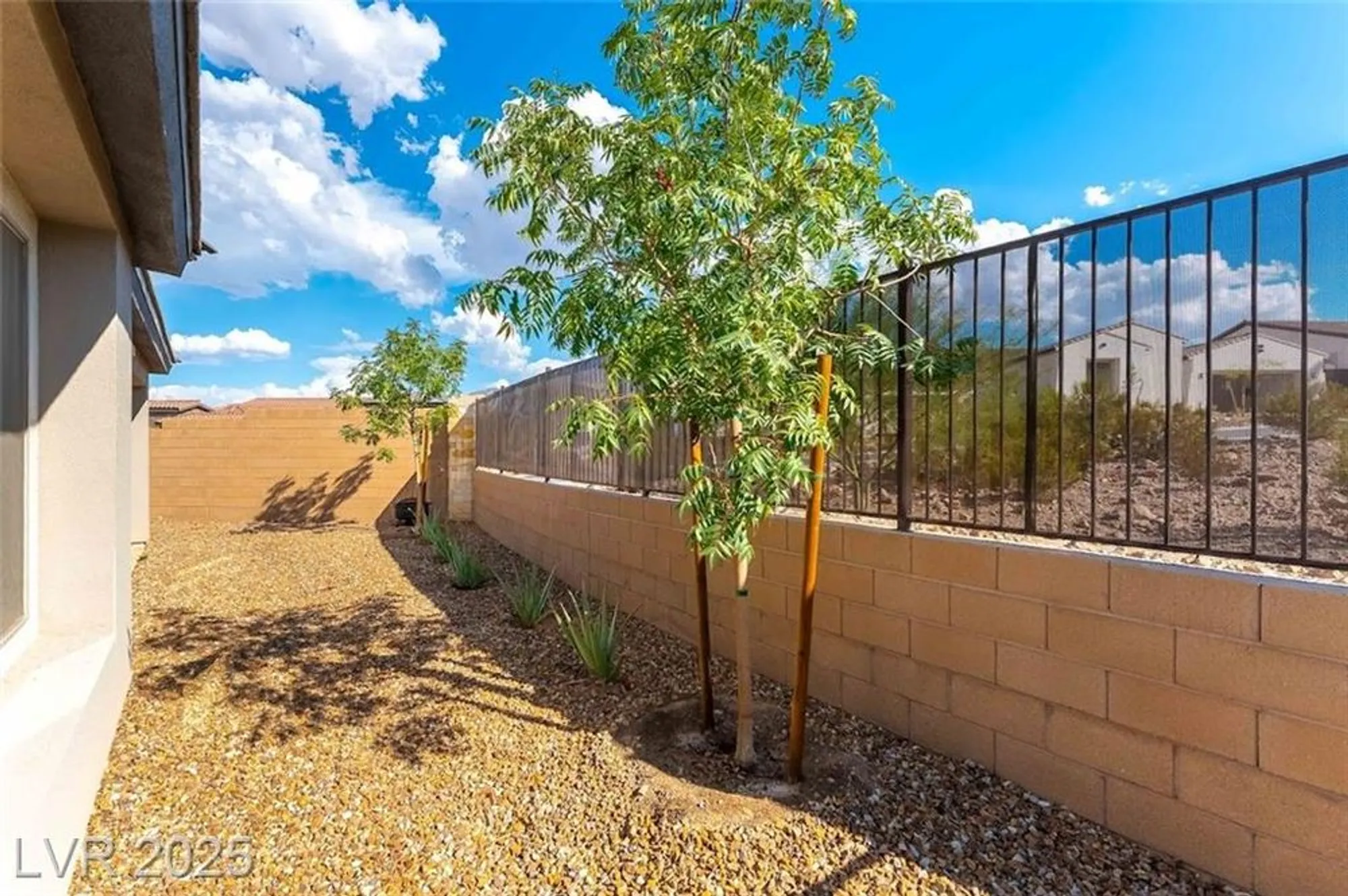 Property Slideshow image 29 of 30 | 127 crimson cactus ave, Henderson, NV, 89011
