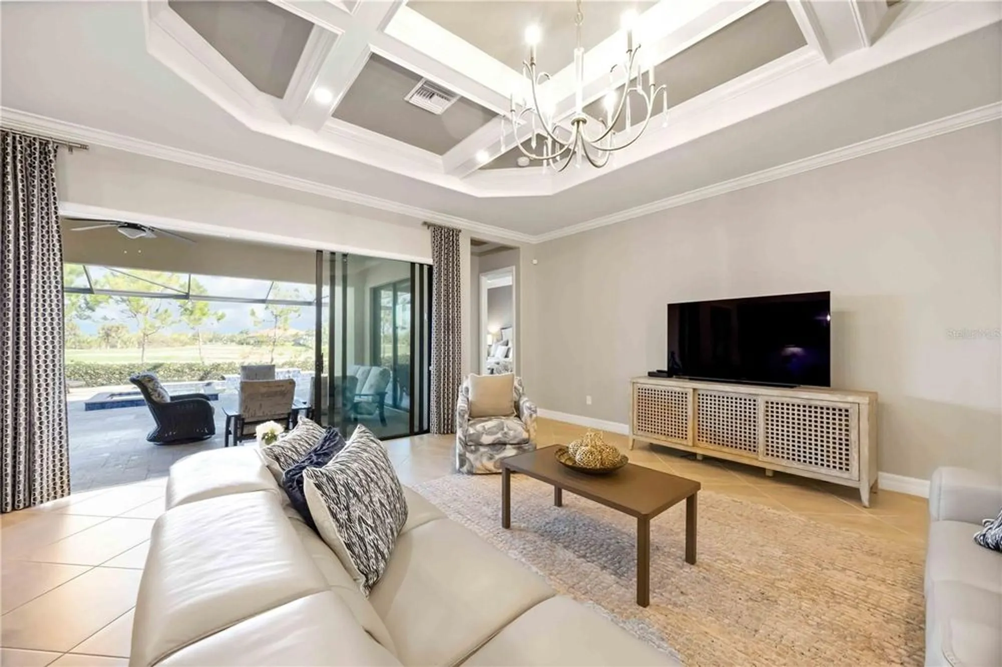 Property Slideshow image 10 of 100 | 25064 spartina dr, Venice, FL, 34293