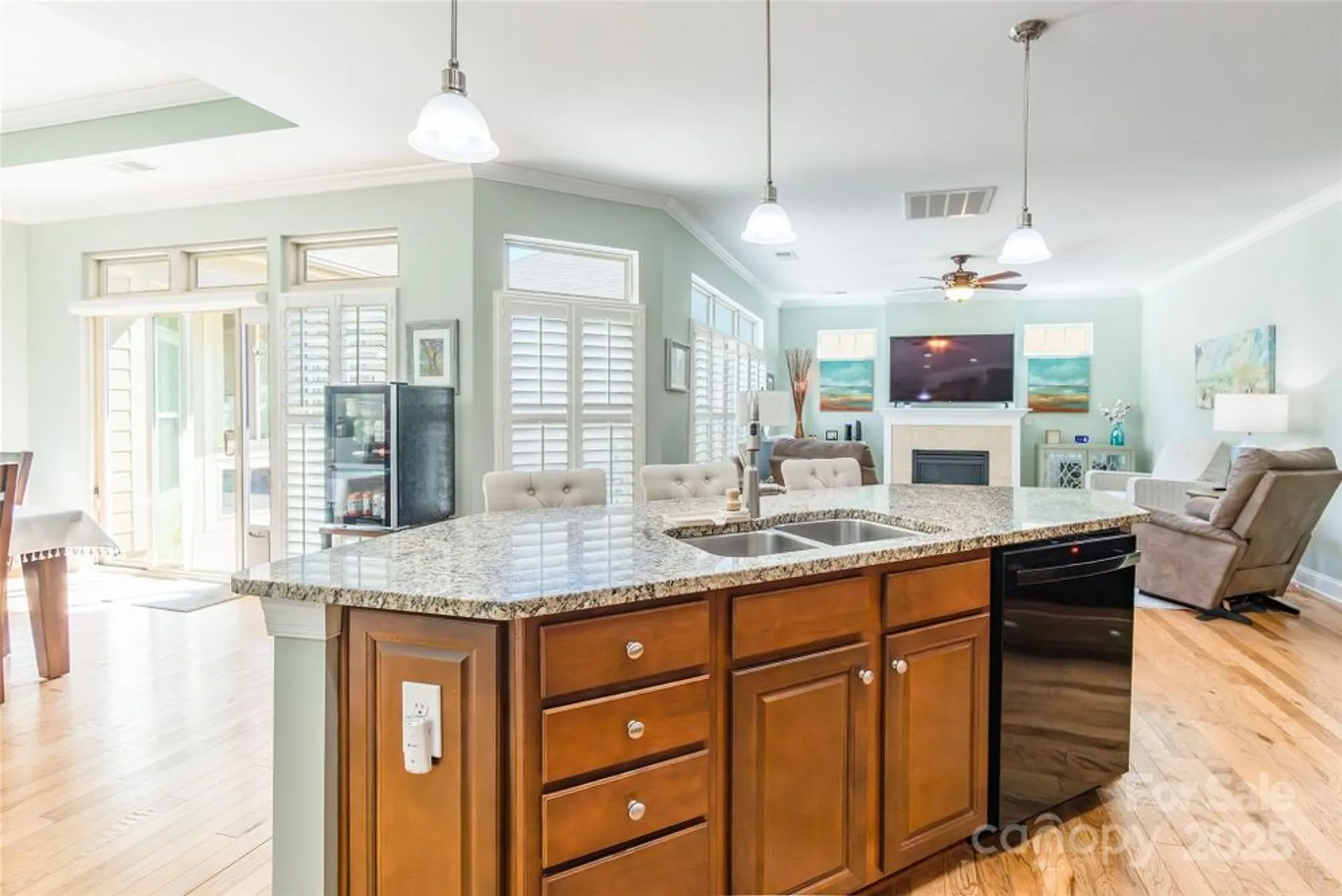 Property Slideshow image 12 of 36 | 3547 south bank ct, Matthews, NC, 28105