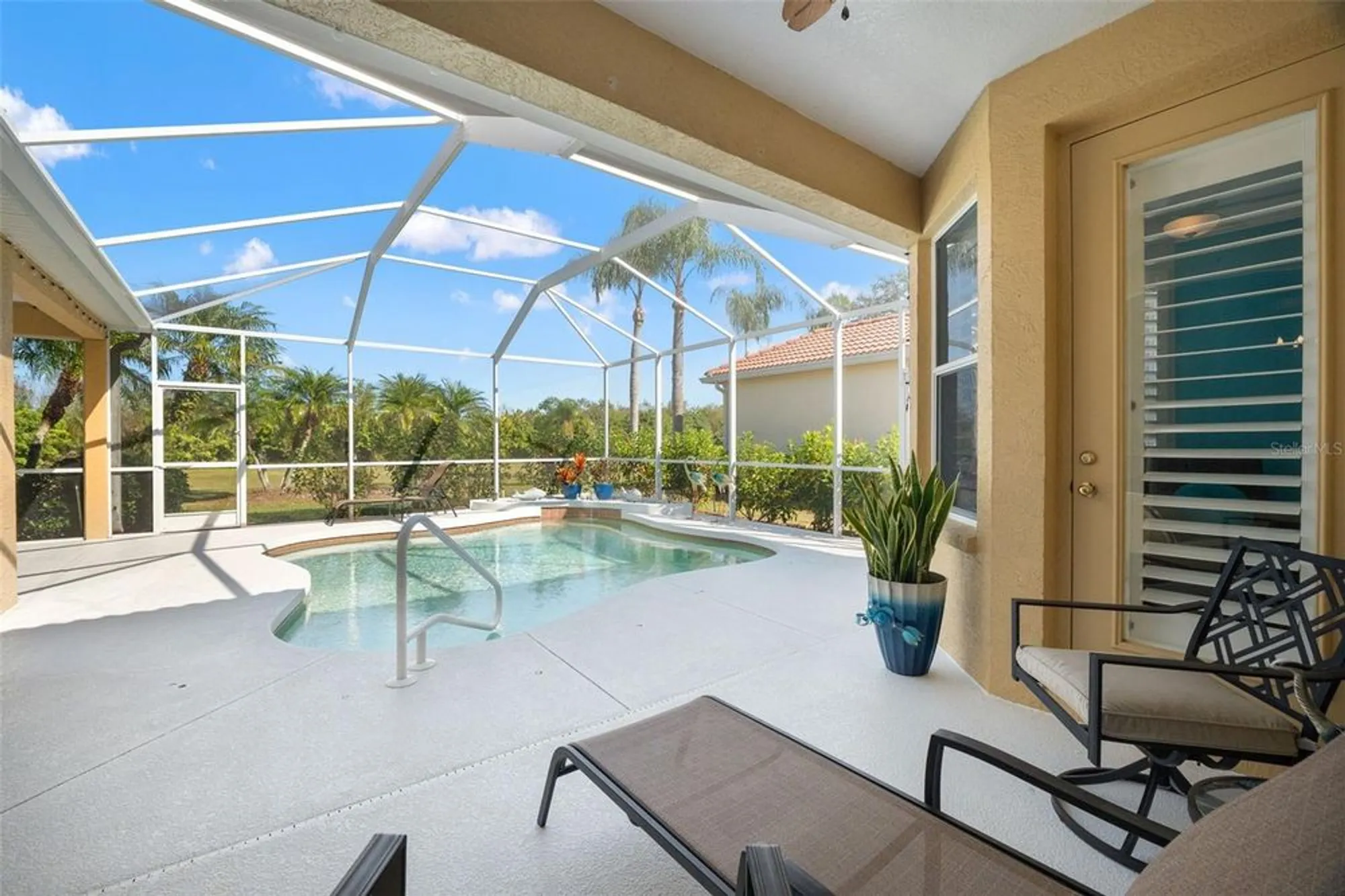 Property Slideshow image 37 of 52 | 6882 tailfeather way, Bradenton, FL, 34203