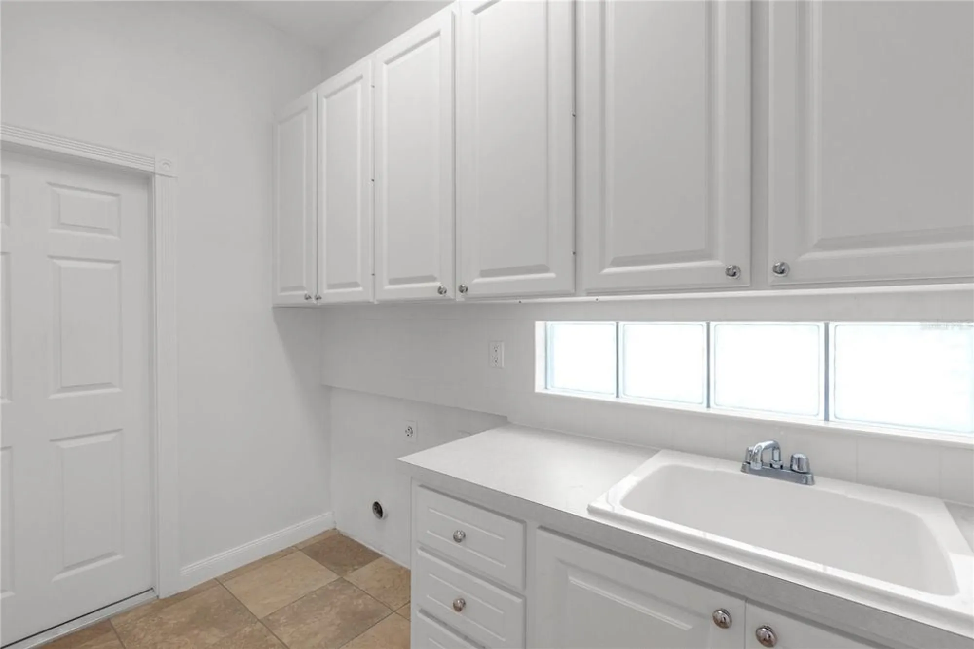 Property Slideshow image 33 of 40 | 5779 wilena pl, Sarasota, FL, 34238