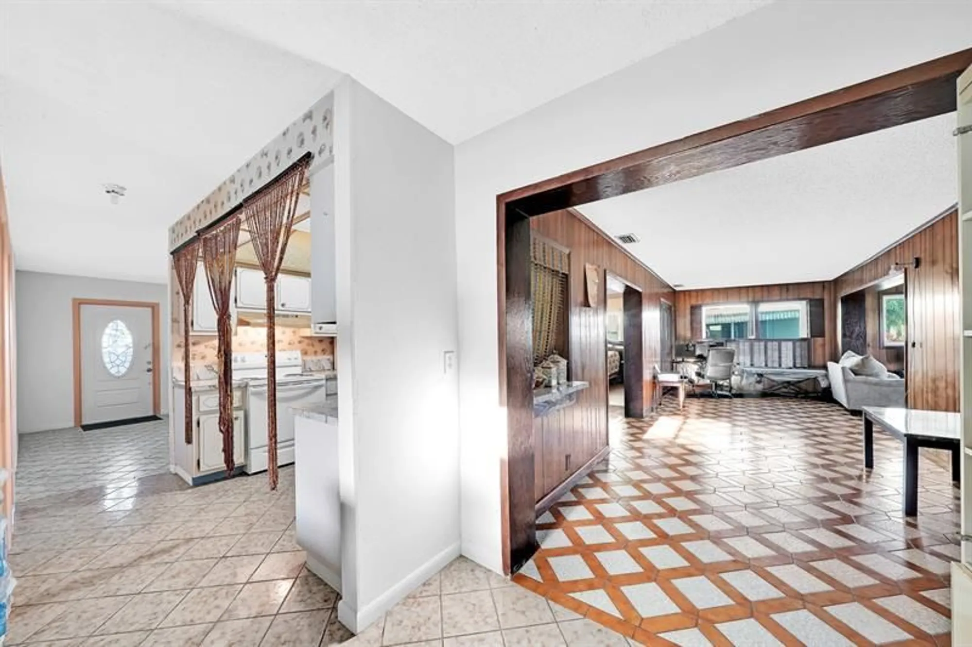 Property Slideshow image 15 of 16 | 6990 nw 12th st, Margate, FL, 33063