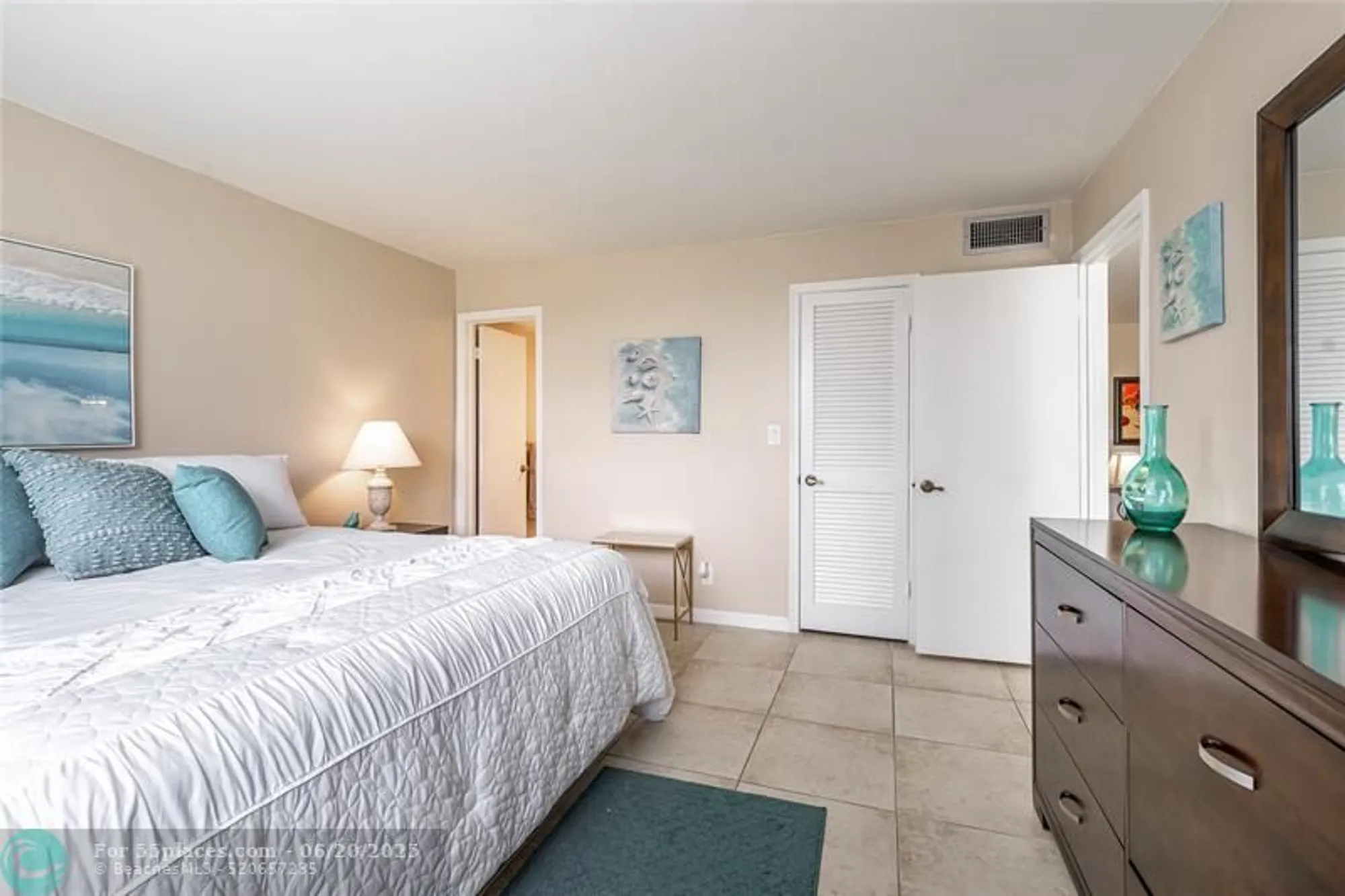 Property Slideshow image 15 of 23 | 411 s hollybrook dr apt 203, Pembroke Pines, FL, 33025