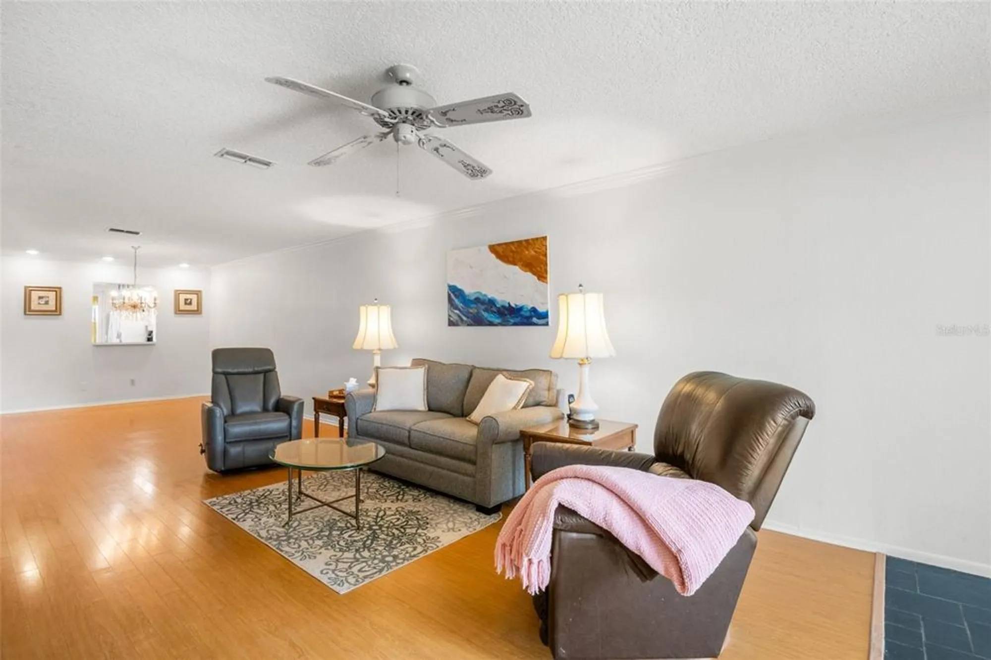 Property Slideshow image 19 of 61 | 1012 dunrobin dr d, Palm Harbor, FL, 34684