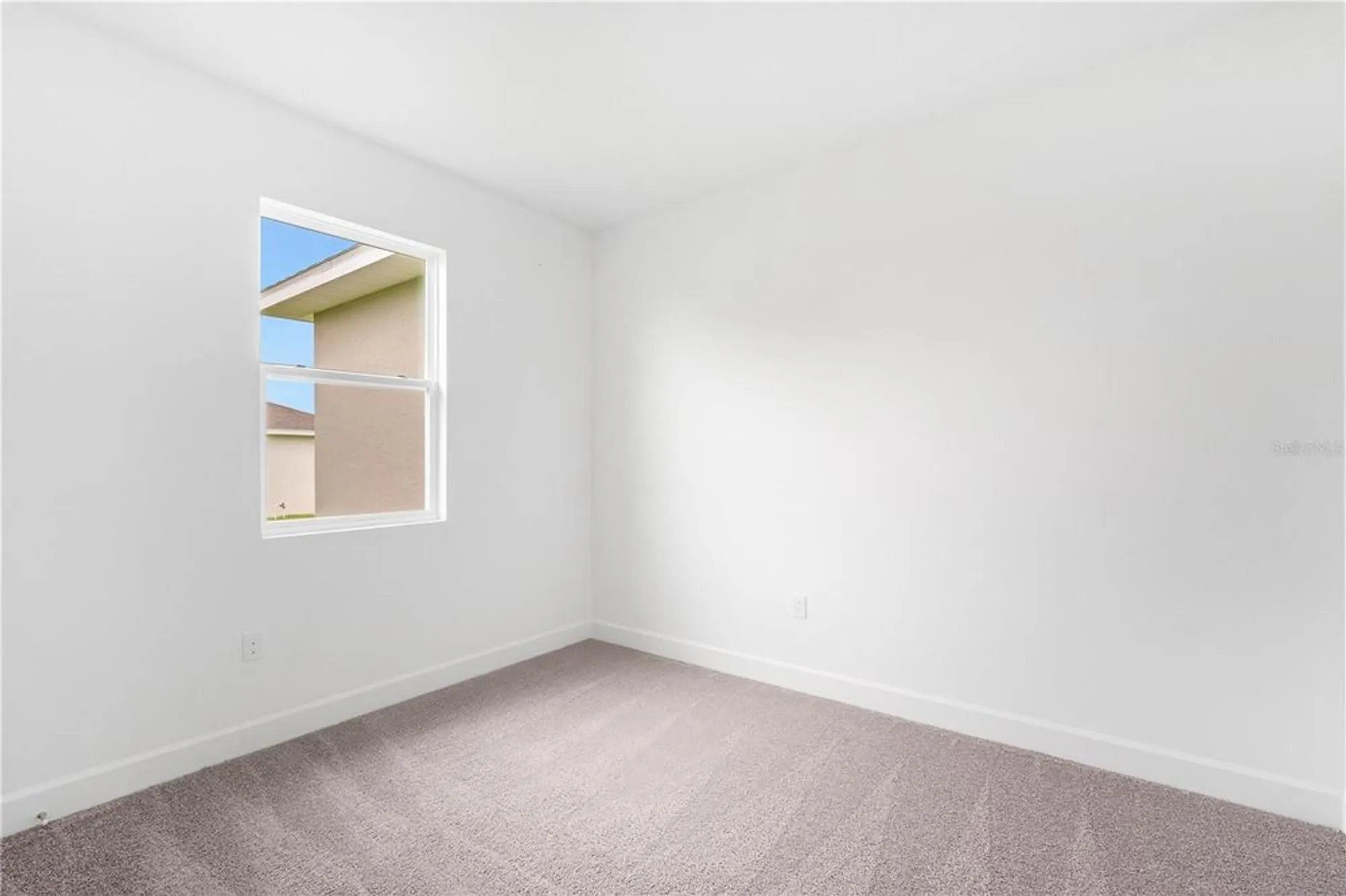 Property Slideshow image 25 of 46 | 9229 players dr, Weeki Wachee, FL, 34613