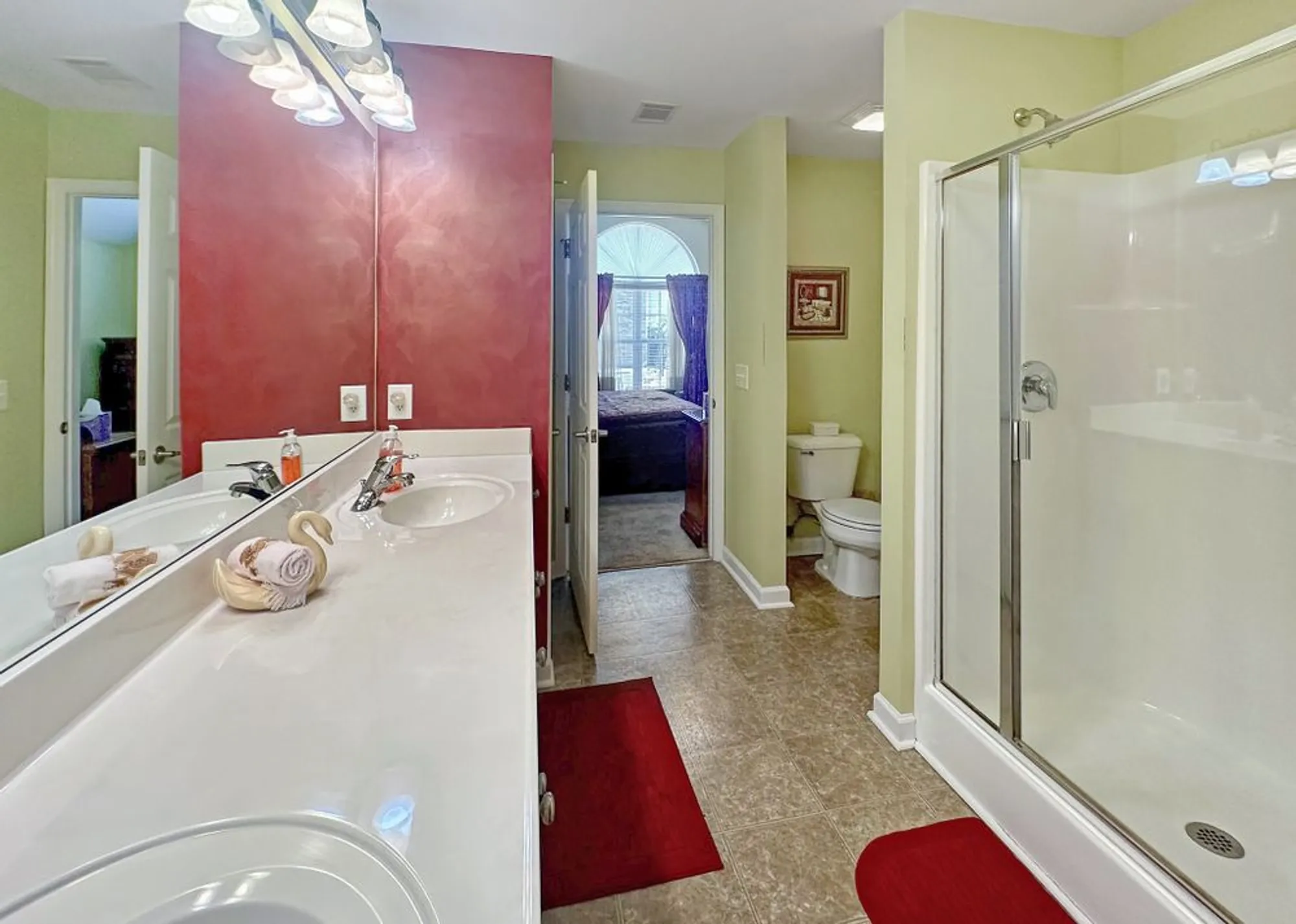 Property Slideshow image 20 of 37 | 825 s browns ln 2503, Gallatin, TN, 37066