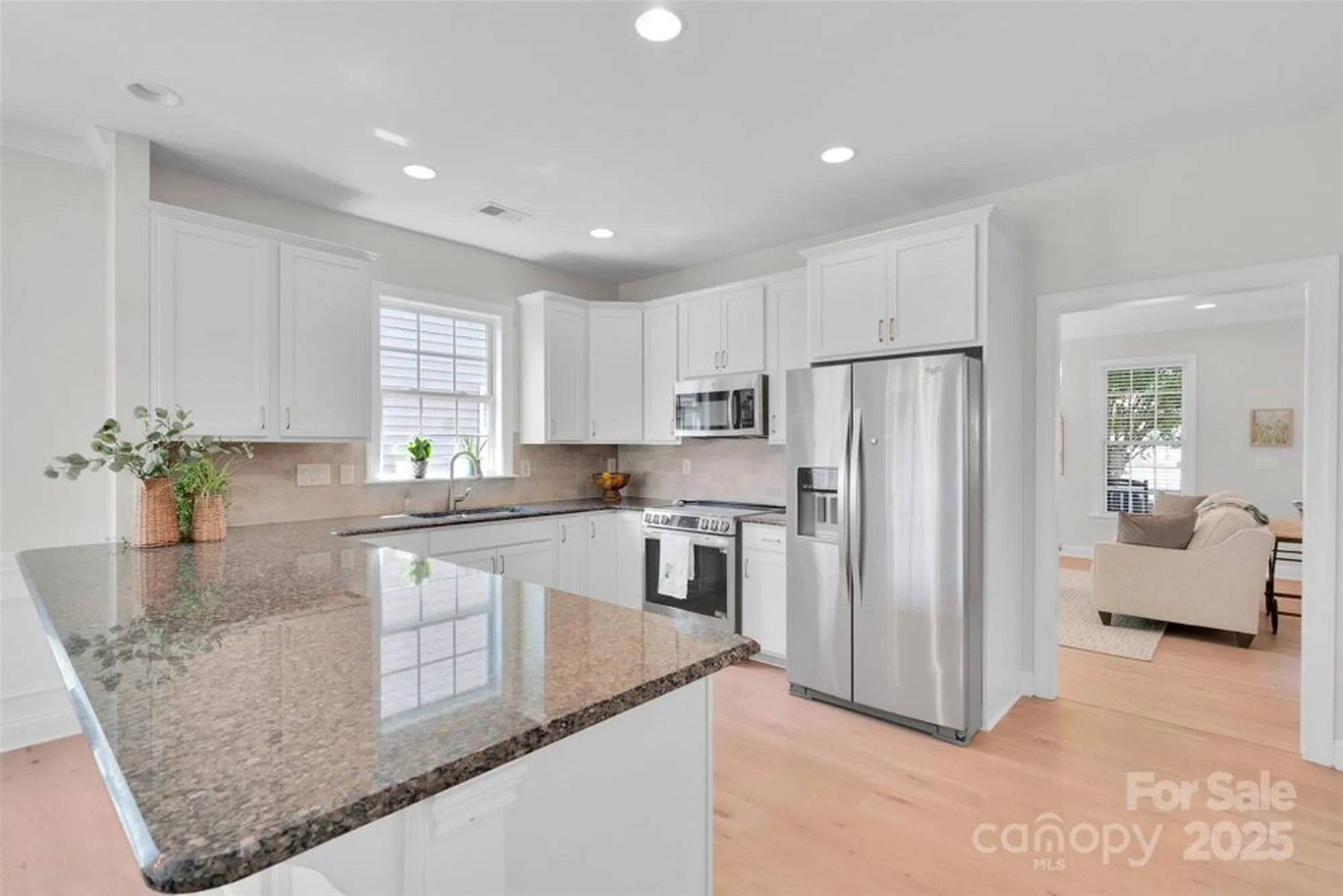 Property Slideshow image 8 of 29 | 13415 hazelbrook ln, Cornelius, NC, 28031