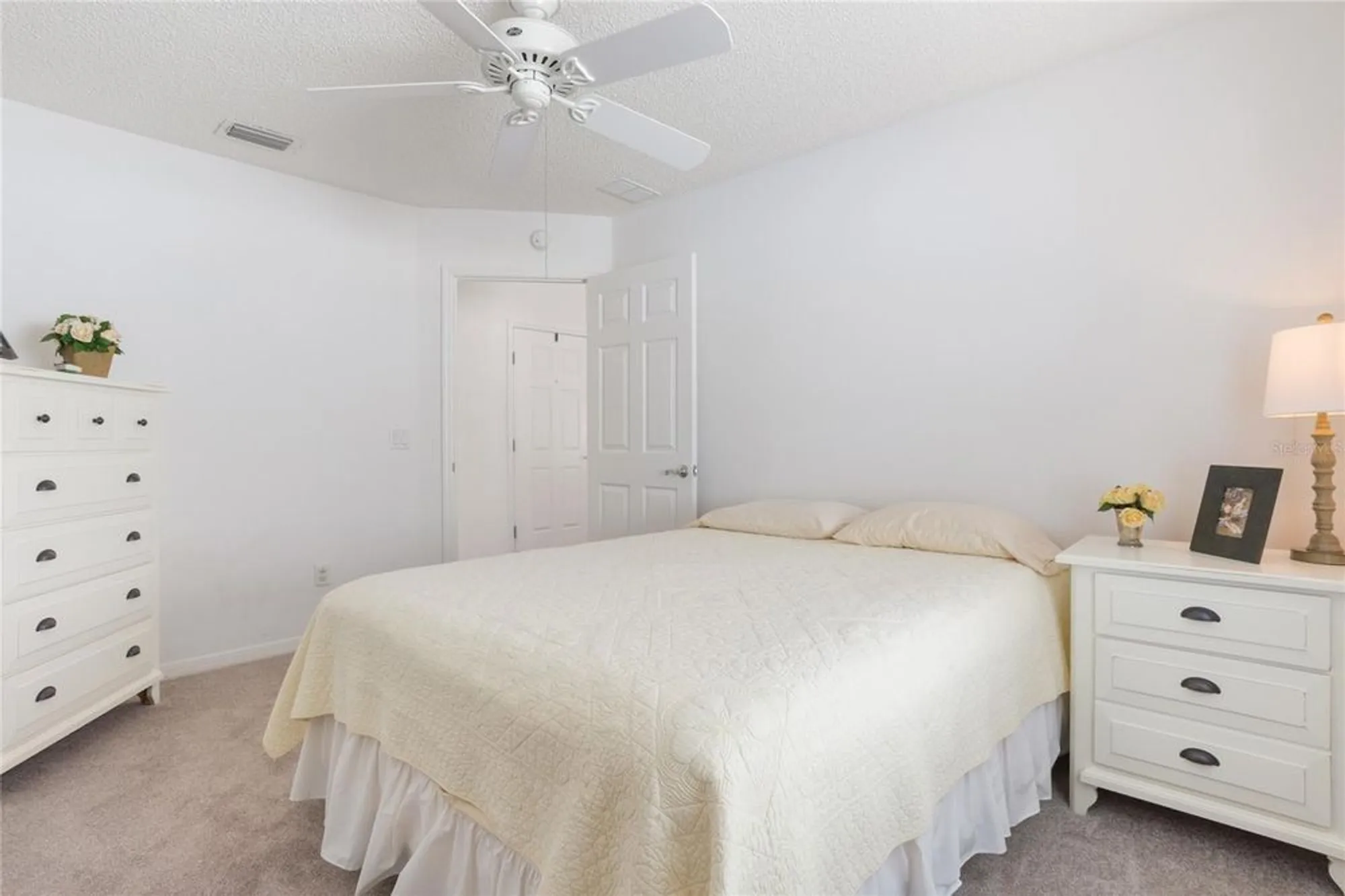 Property Slideshow image 24 of 34 | 594 lacy pl, The Villages, FL, 32162