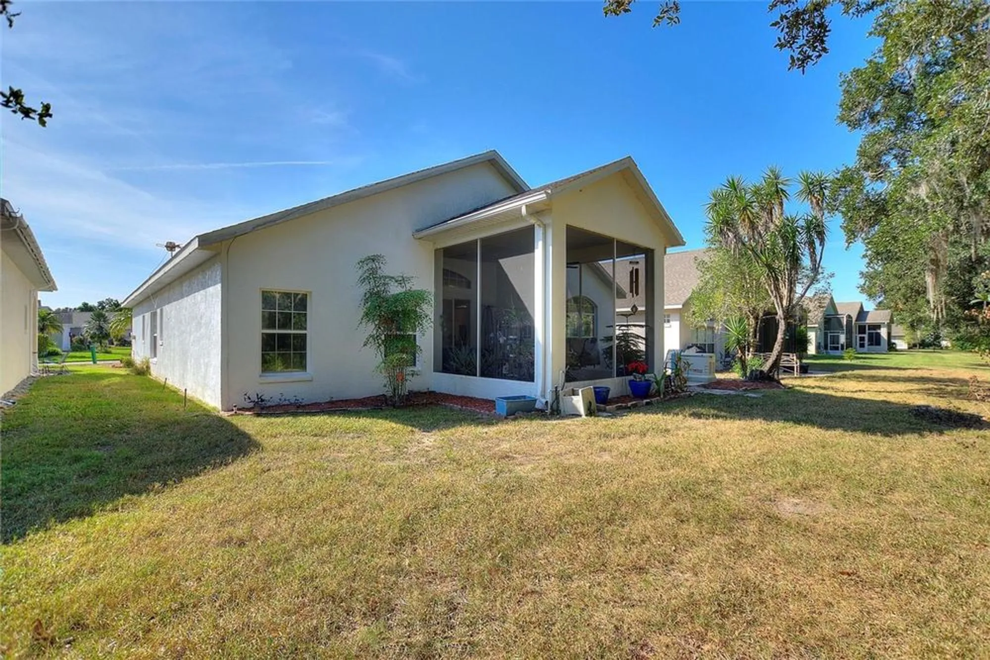 Property Slideshow image 28 of 60 | 642 vista oaks way, Davenport, FL, 33837