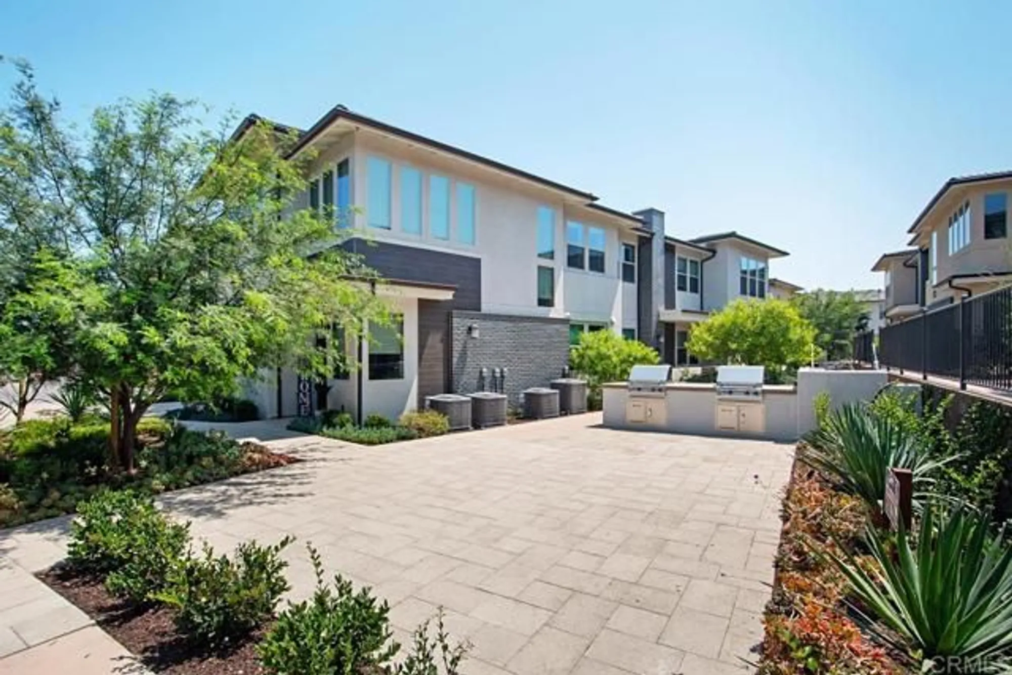 Property Slideshow image 28 of 36 | 16750 coyote bush dr 107, San Diego, CA, 92127