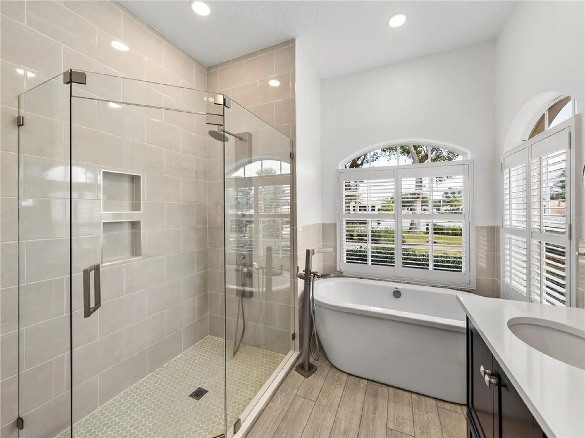 Property Slideshow image 34 of 74 | 12632 oak hollow ct, Dade City, FL, 33525