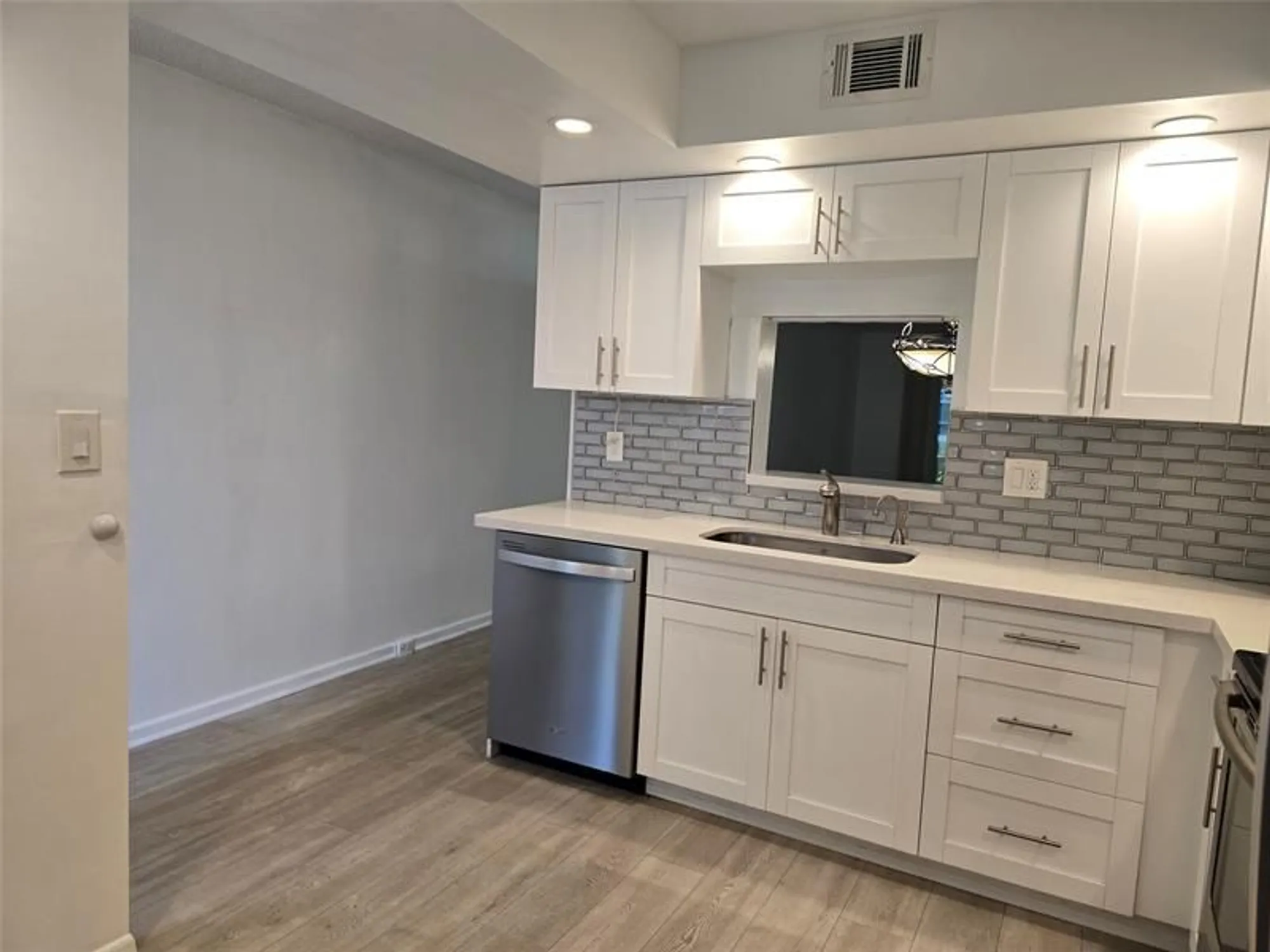 Property Slideshow image 4 of 36 | 2103 lucaya bnd c1, Coconut Creek, FL, 33066