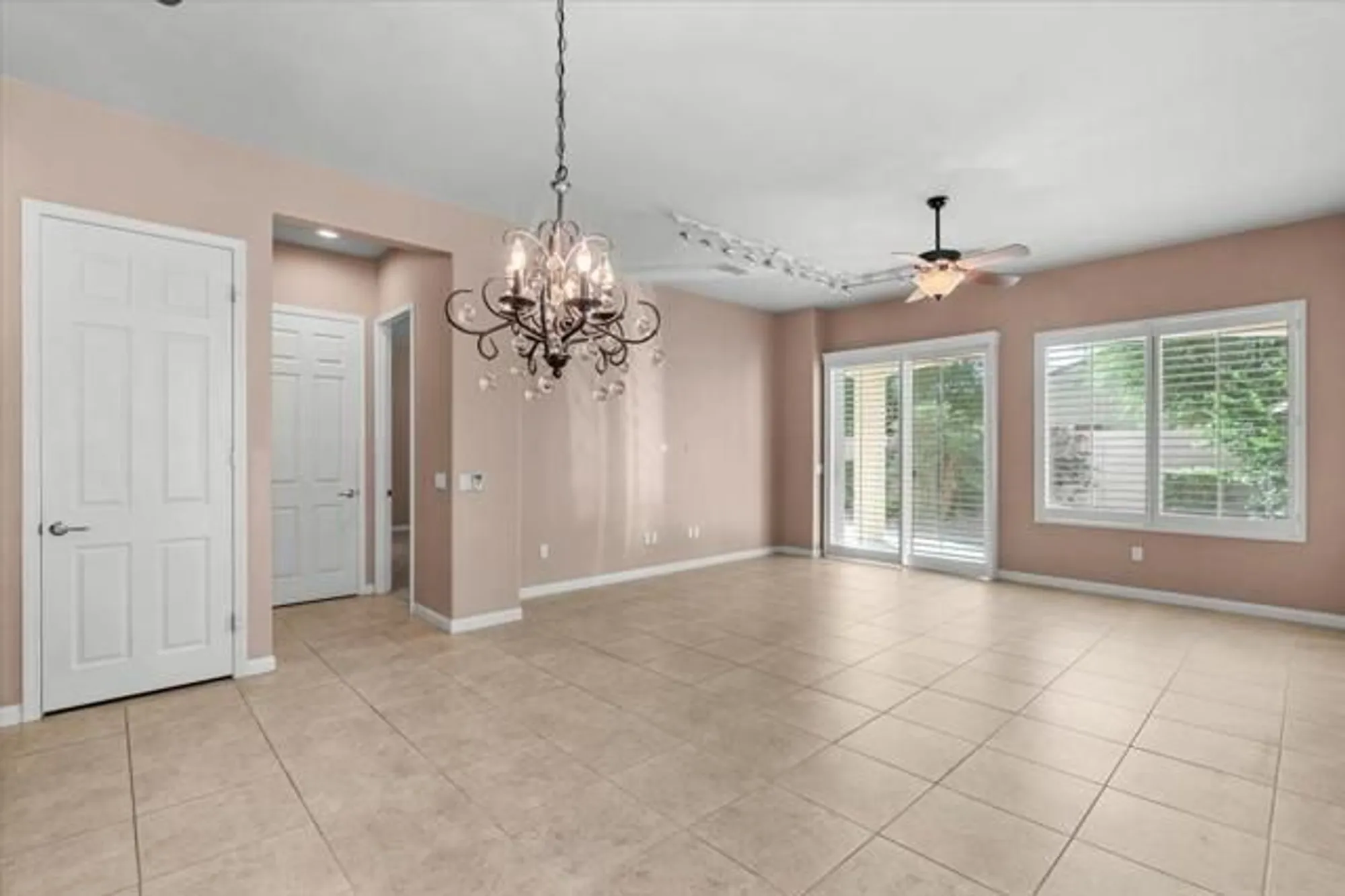 Property Slideshow image 8 of 24 | 81543 avenida de baile, Indio, CA, 92203