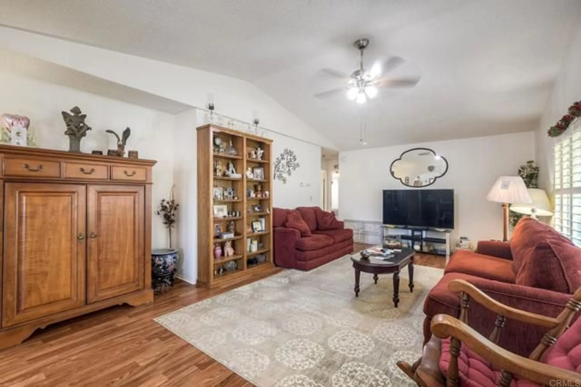 Property Slideshow image 8 of 35 | 5116 weymouth way, Oceanside, CA, 92057