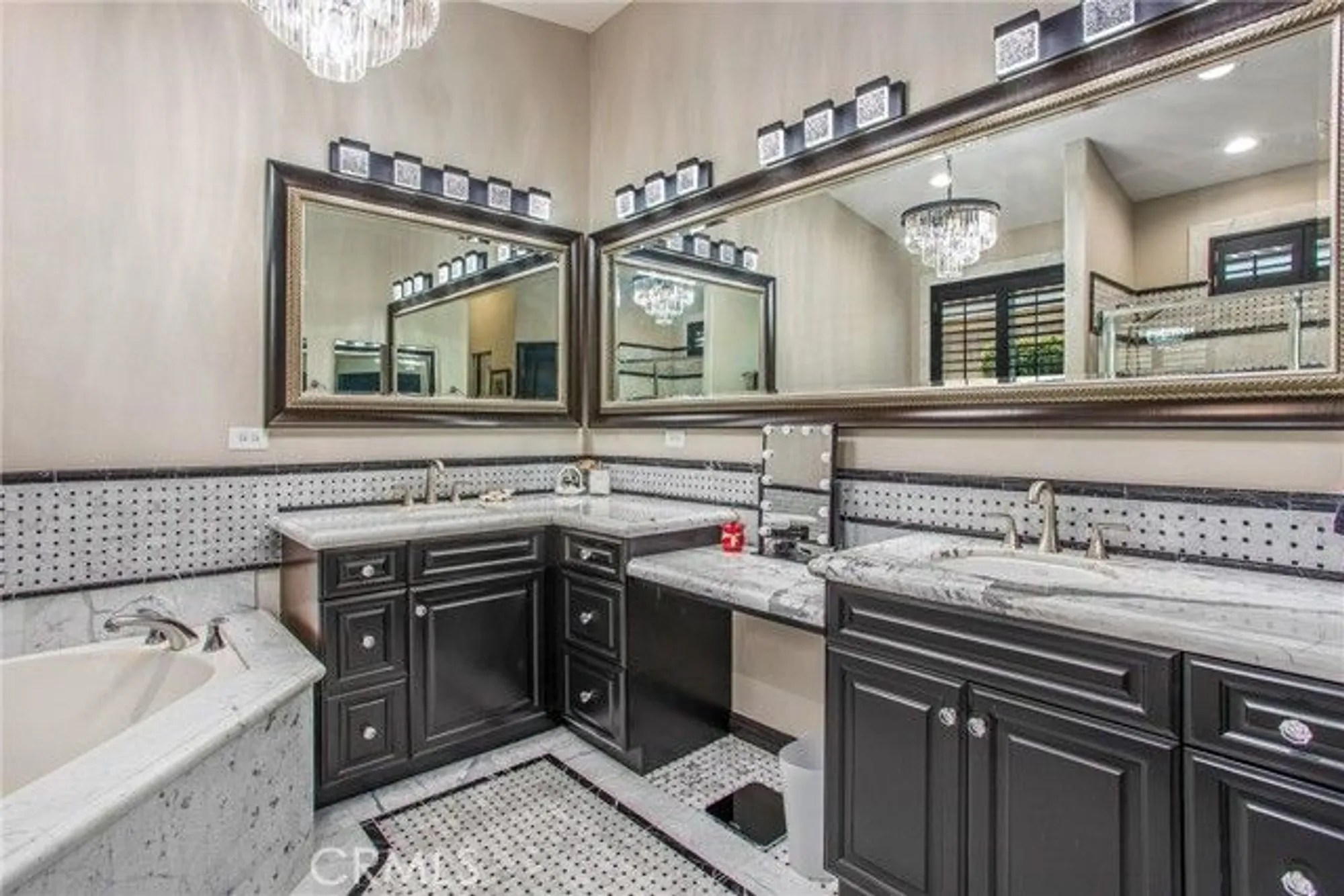 Property Slideshow image 17 of 59 | 132 slippery rock crk, Beaumont, CA, 92223