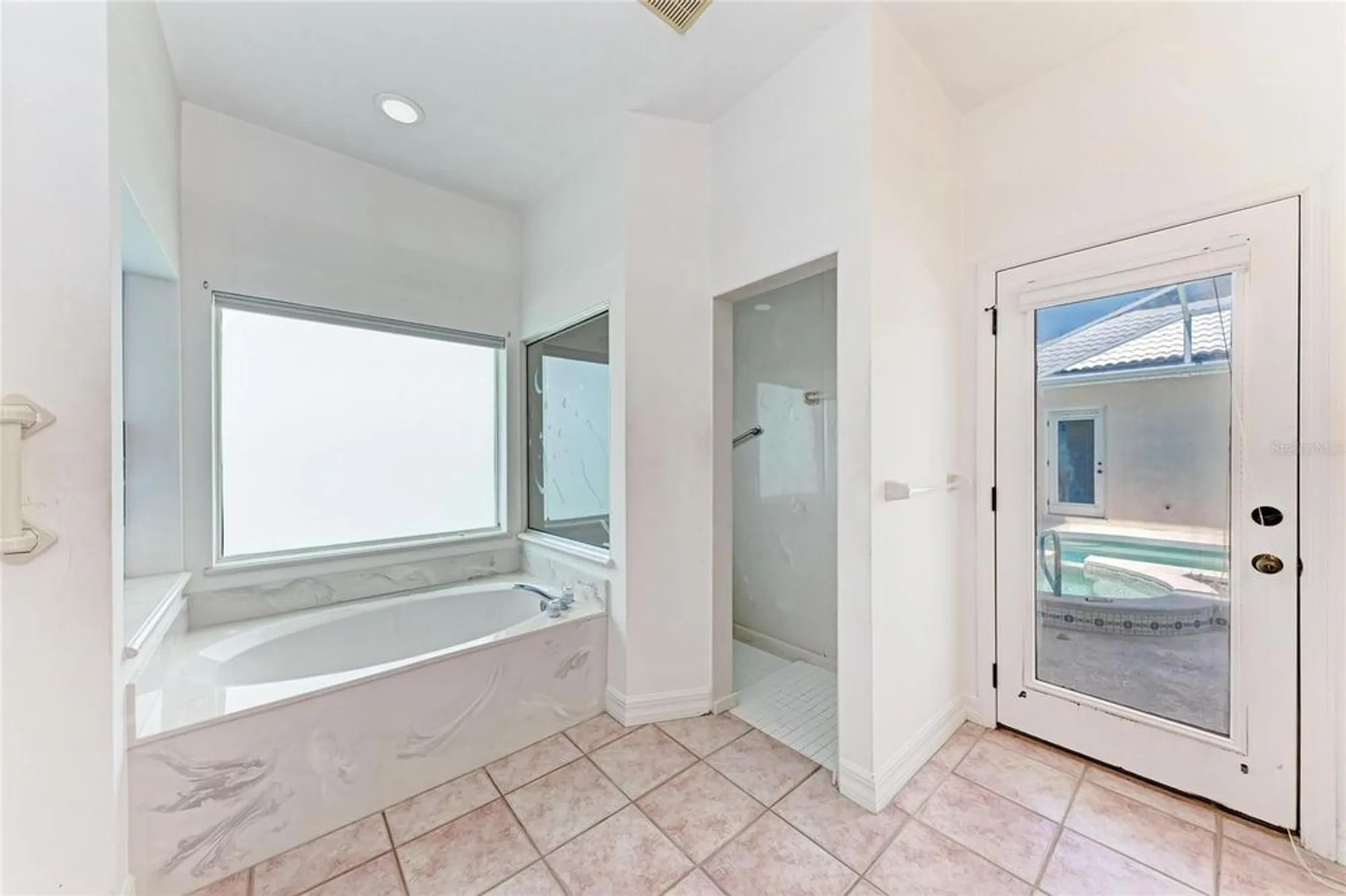Property Slideshow image 29 of 53 | 585 khyber ln, Venice, FL, 34293