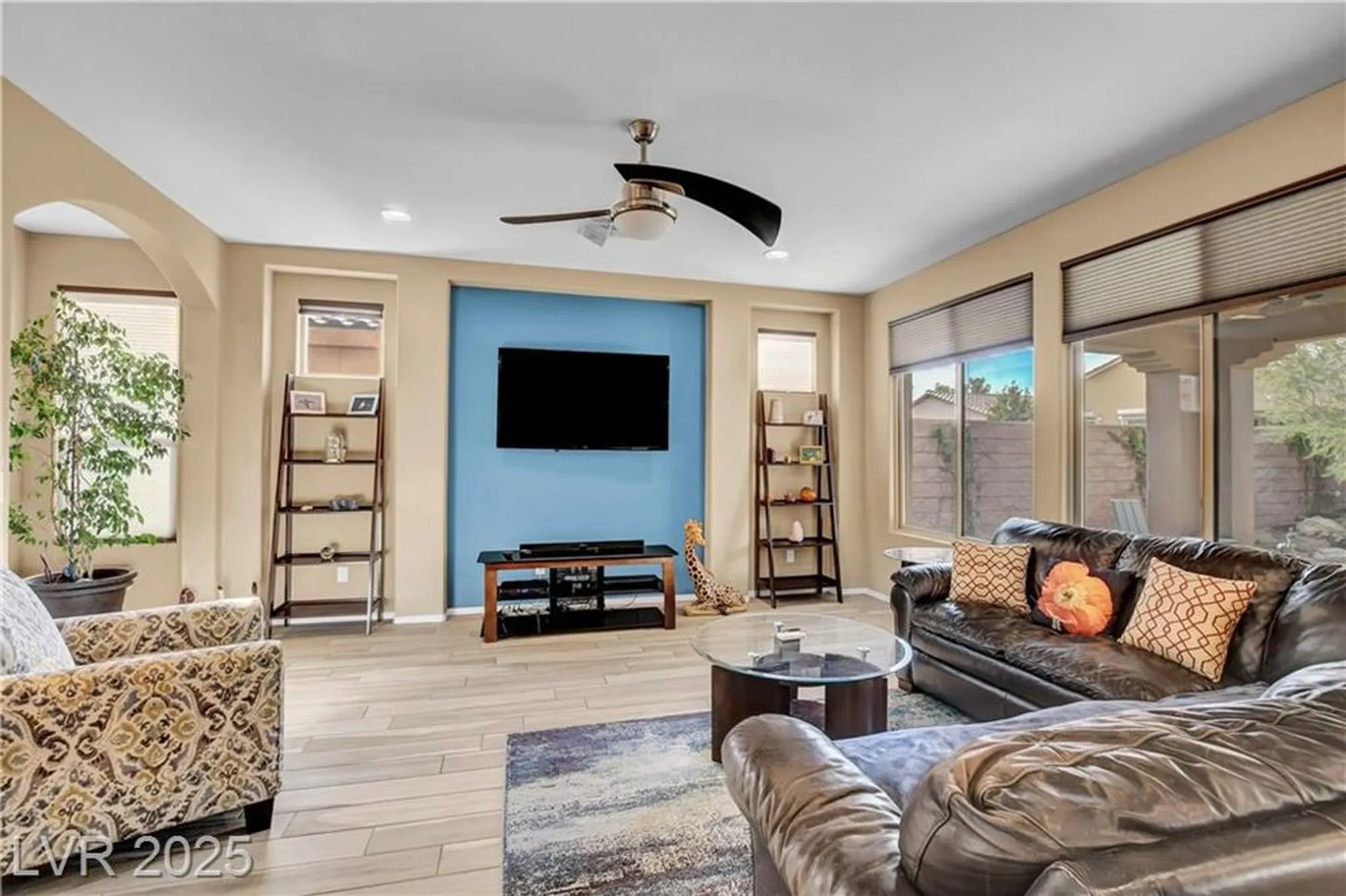 Property Slideshow image 12 of 82 | 5749 keystone crest st, North Las Vegas, NV, 89081