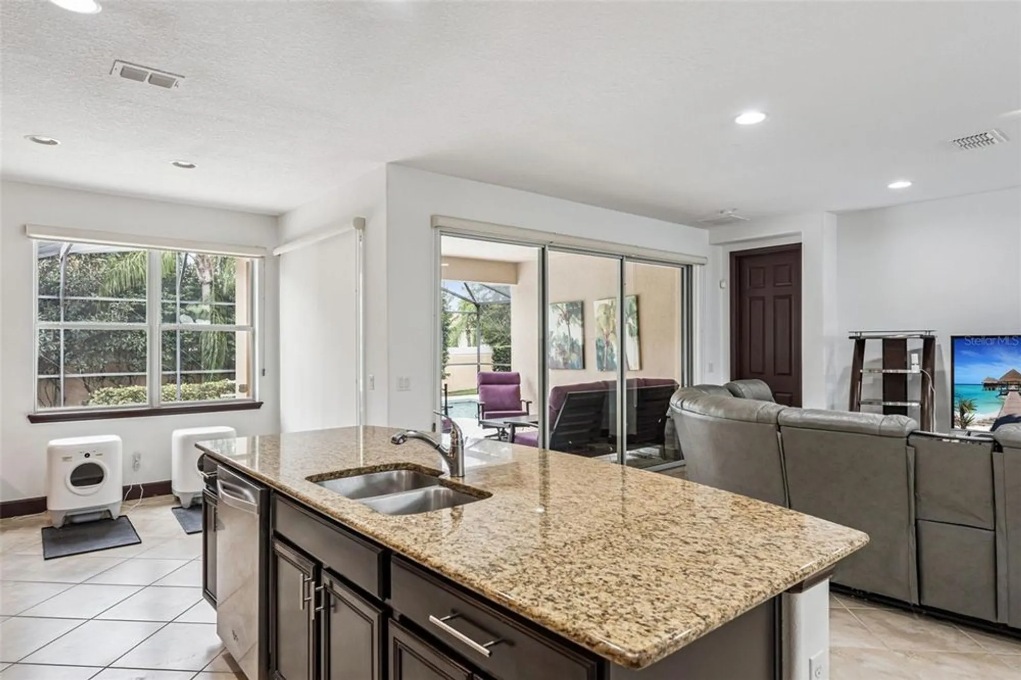 Property Slideshow image 22 of 54 | 11794 barletta dr, Orlando, FL, 32827