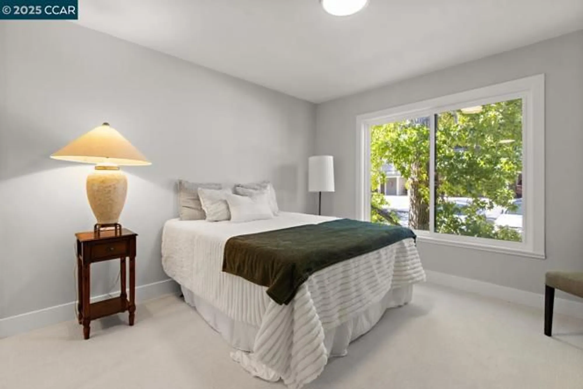 Property Slideshow image 7 of 19 | 1132 running springs rd 11, Walnut Creek, CA, 94595