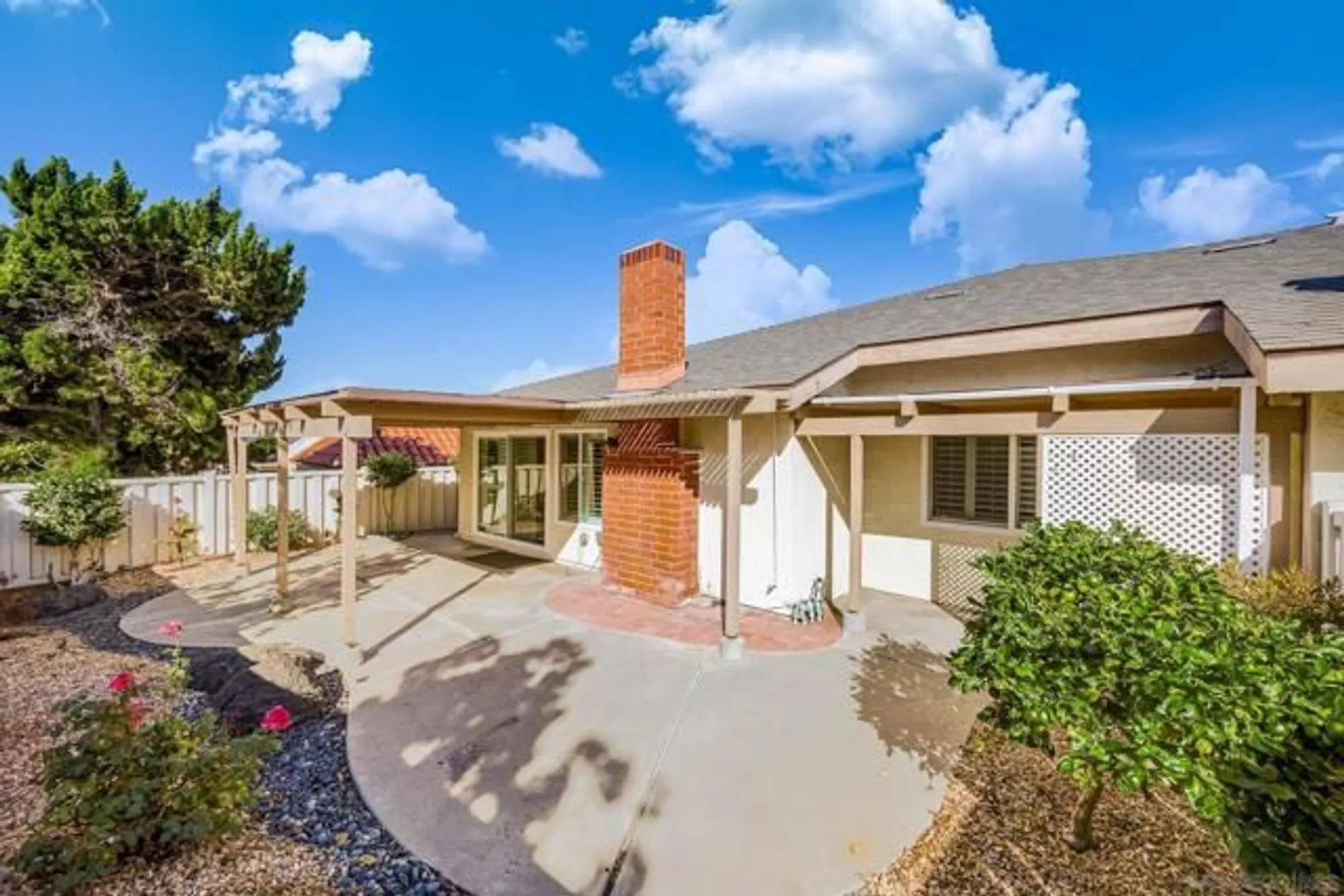 Property Slideshow image 16 of 23 | 4225 dusk ln, Oceanside, CA, 92056