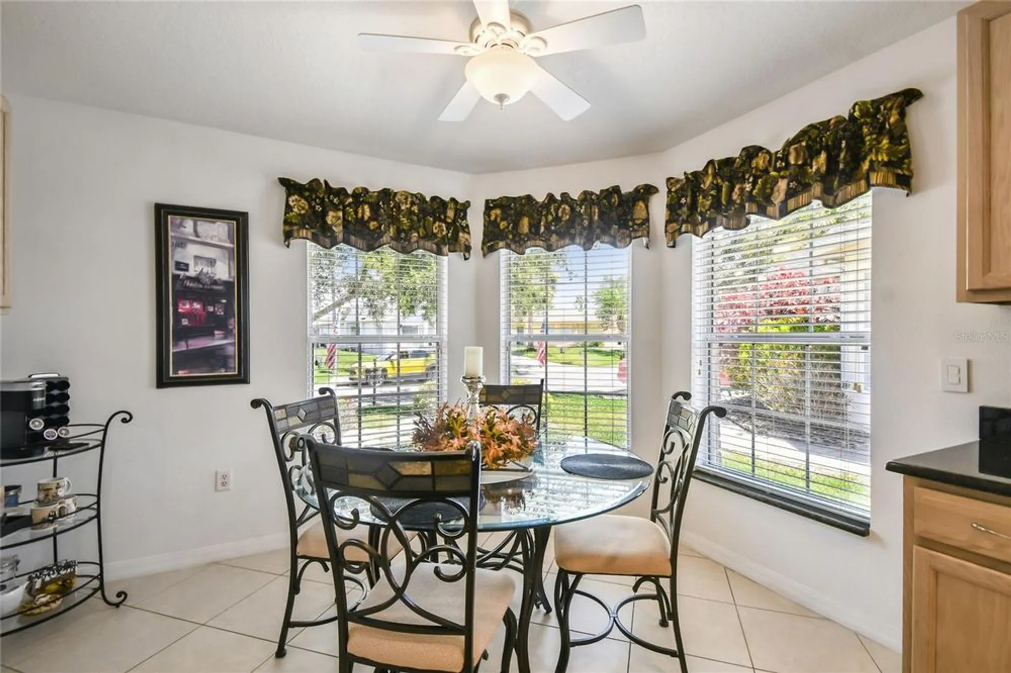 Property Slideshow image 18 of 59 | 560 grand canal dr, Kissimmee, FL, 34759