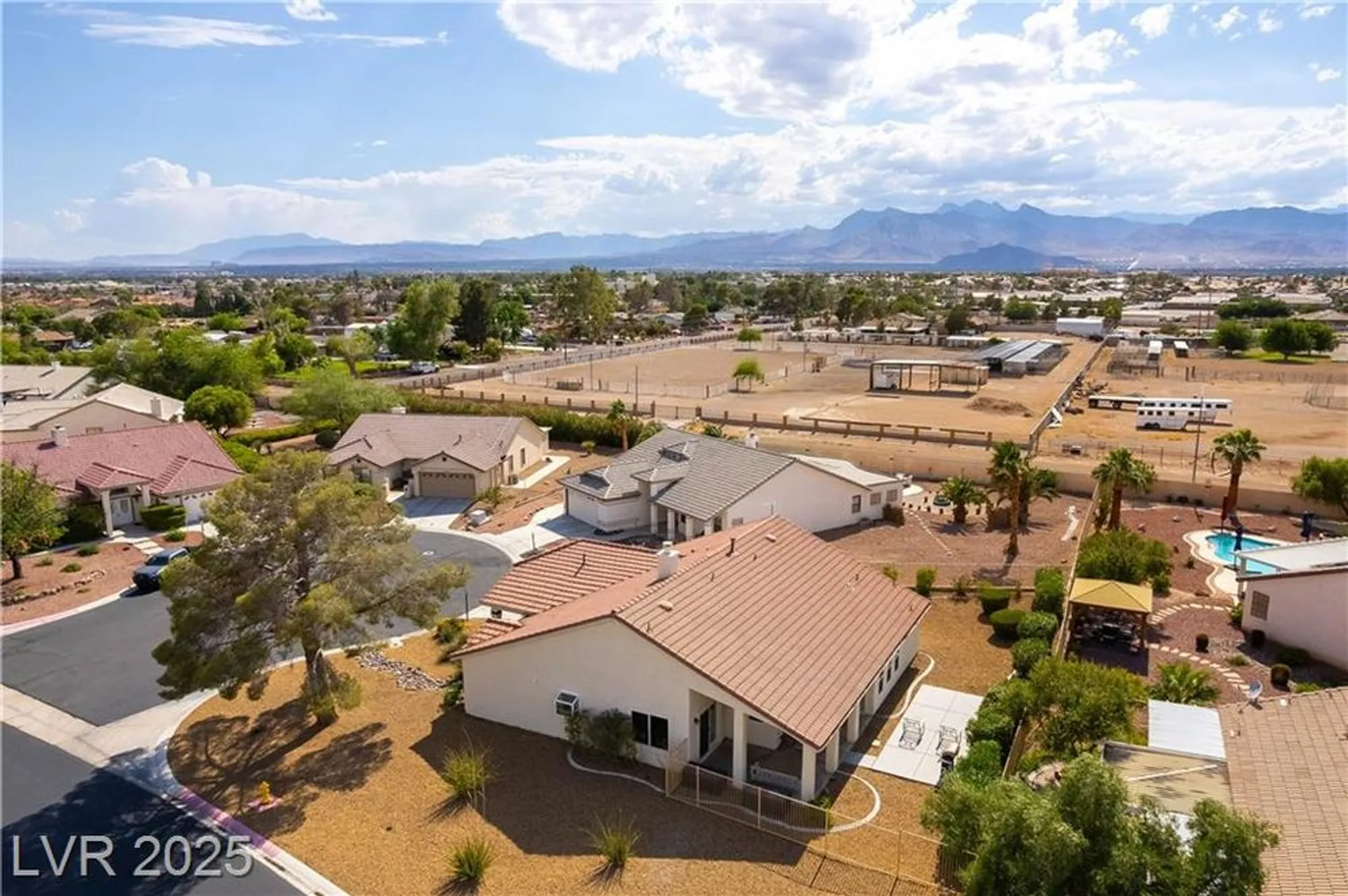 Property Slideshow image 33 of 42 | 5600 segolilly cir, Las Vegas, NV, 89130