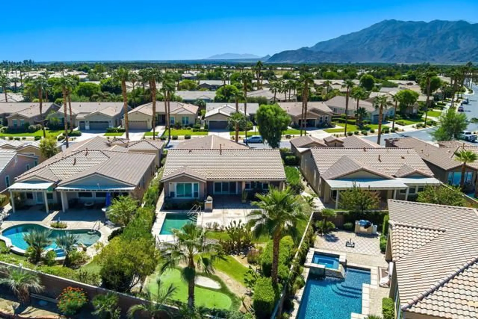 Property Slideshow image 37 of 85 | 81650 prism dr, La Quinta, CA, 92253