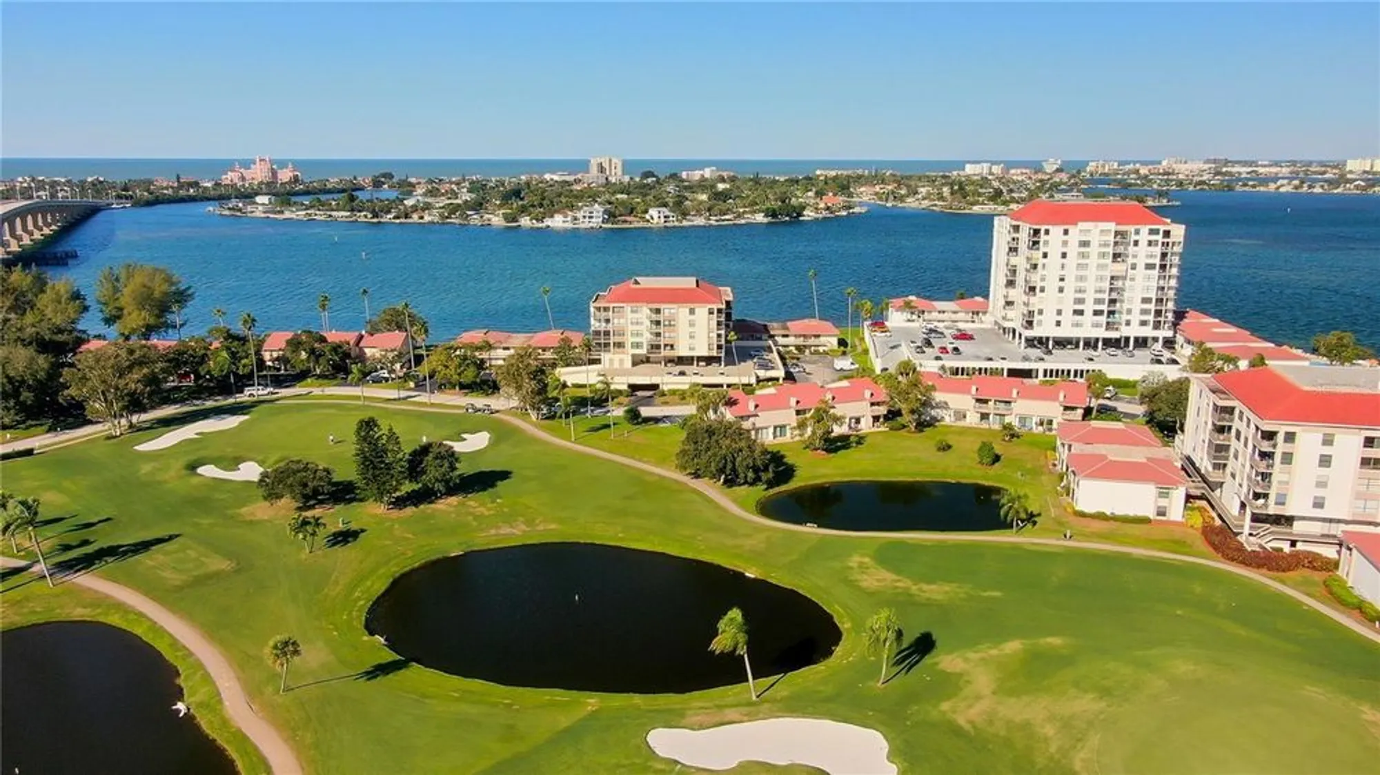 Property Slideshow image 4 of 28 | 6265 sun blvd apt 806, St Petersburg, FL, 33715