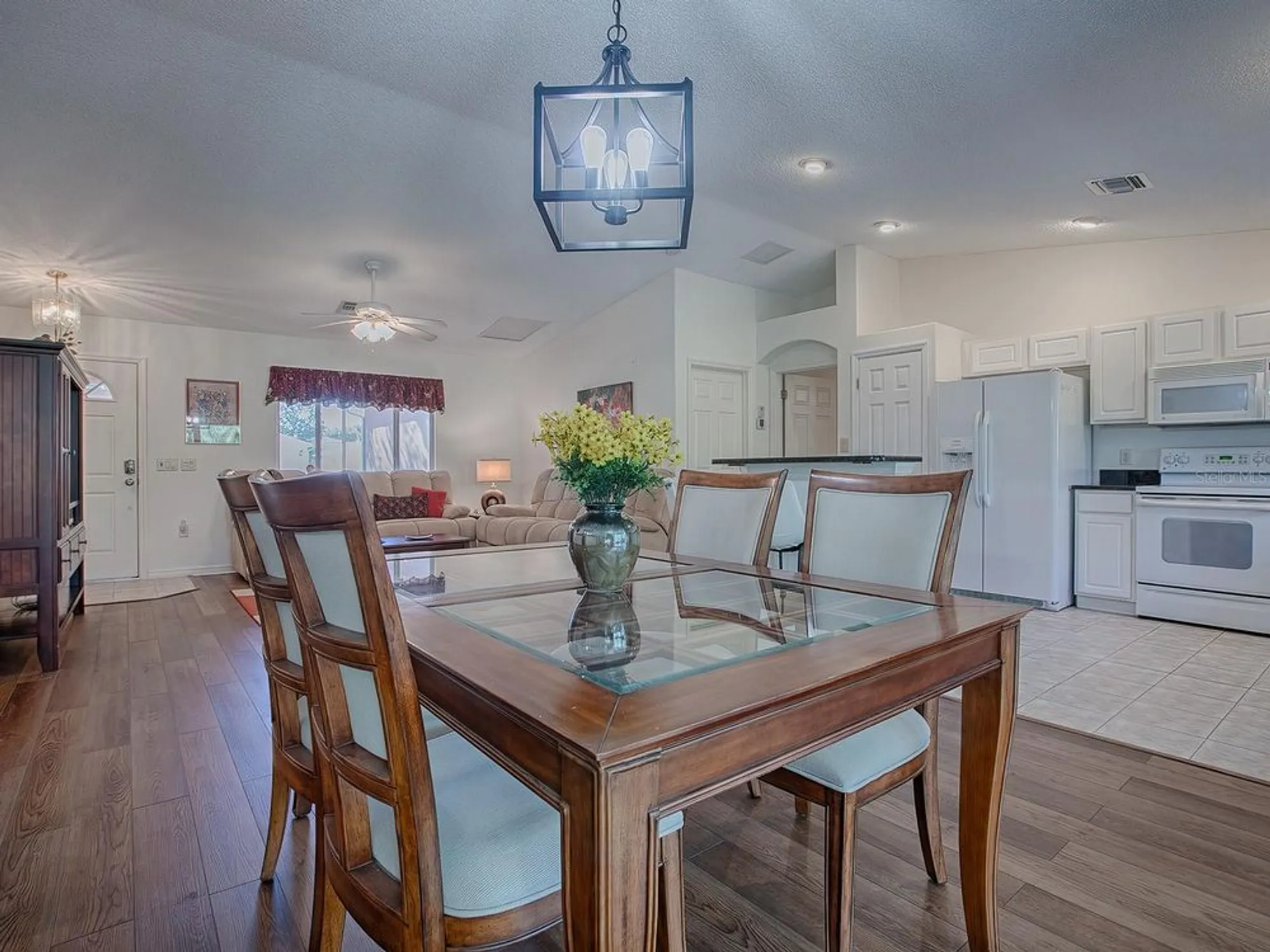 Property Slideshow image 11 of 45 | 33236 grand cypress way, Leesburg, FL, 34748
