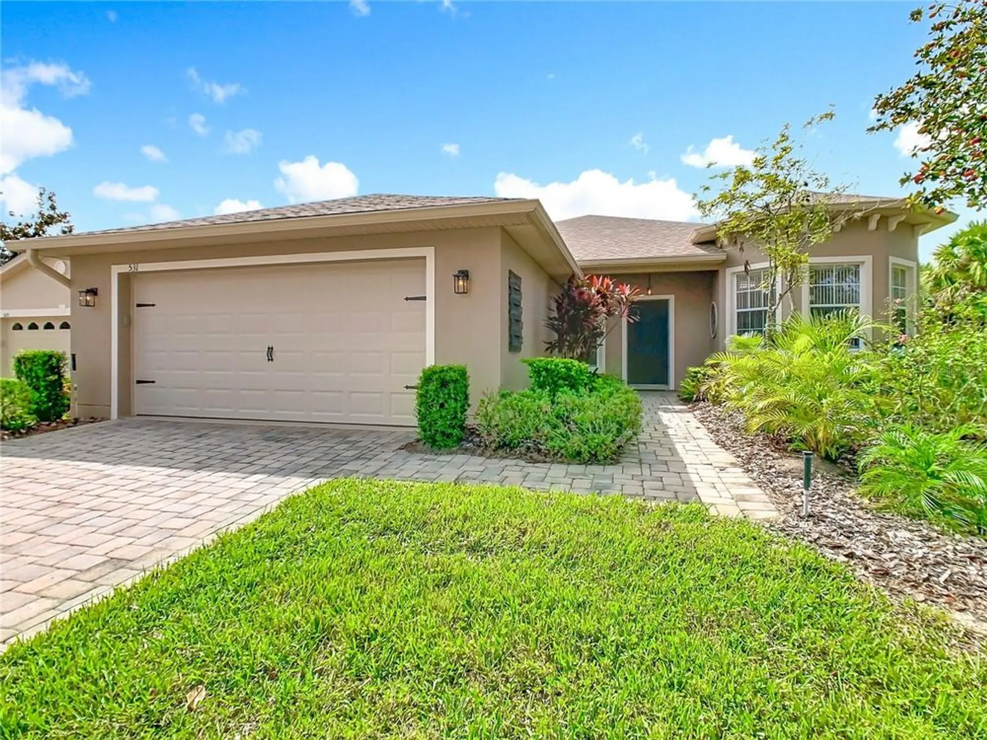 Property Slideshow image 3 of 81 | 531 barcelona dr, Poinciana, FL, 34759