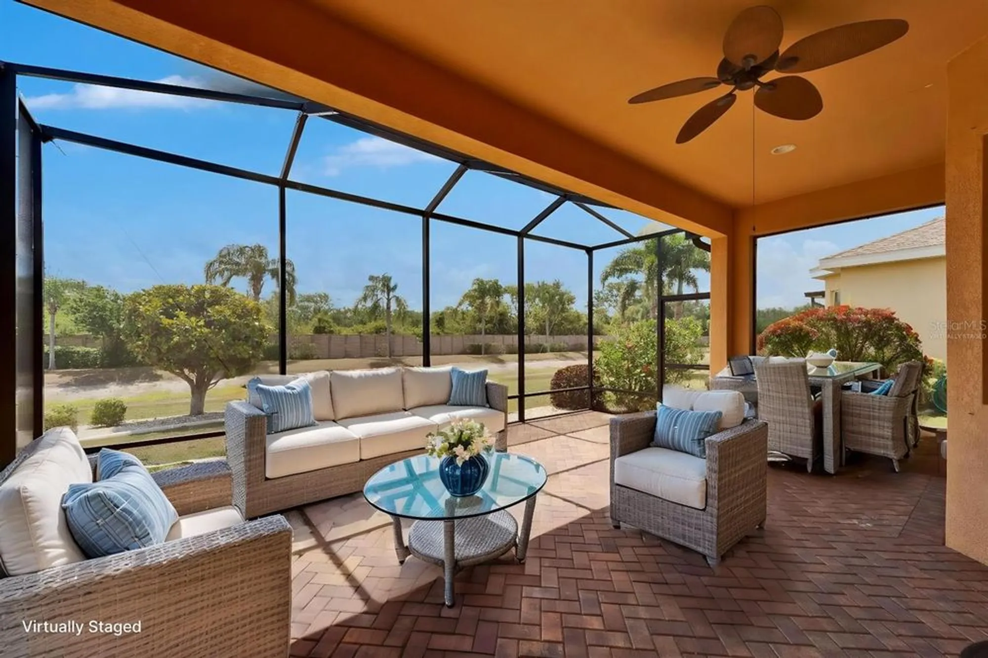 Property Slideshow image 2 of 43 | 1643 emerald dunes dr, Sun City Center, FL, 33573