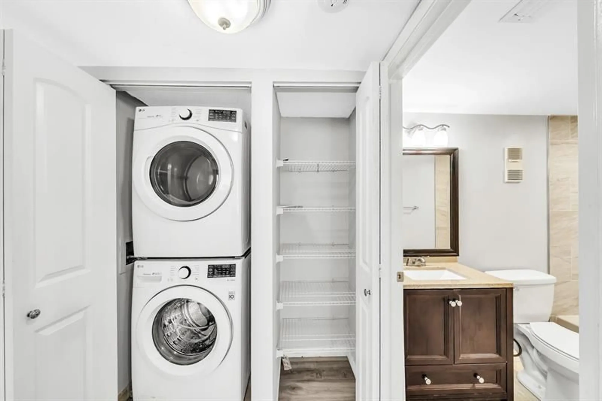 Property Slideshow image 14 of 51 | 14307 bedford dr apt 204, Delray Beach, FL, 33446